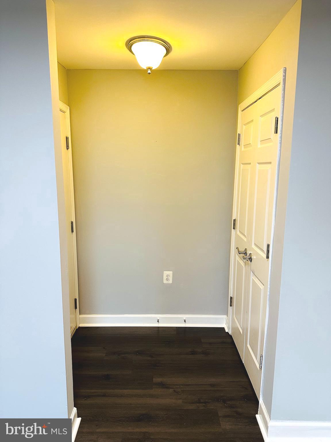 WEST VILLAGE OF SHIRLINGTON - Residential