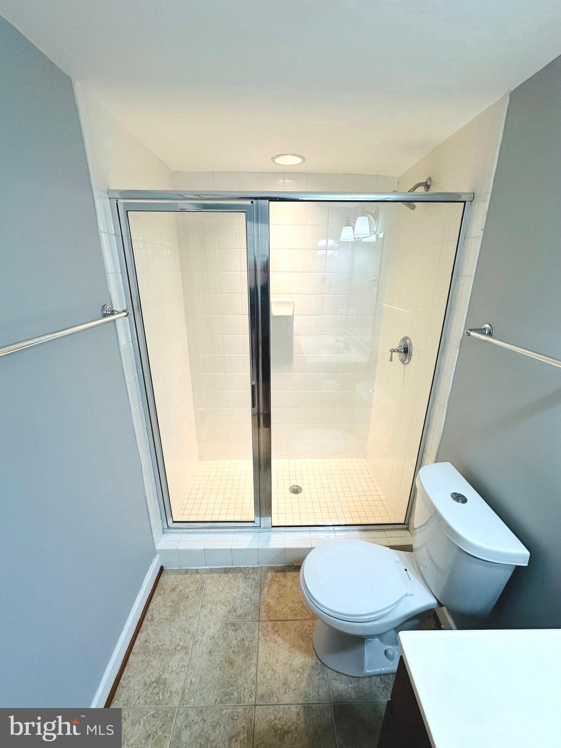 WEST VILLAGE OF SHIRLINGTON - Residential