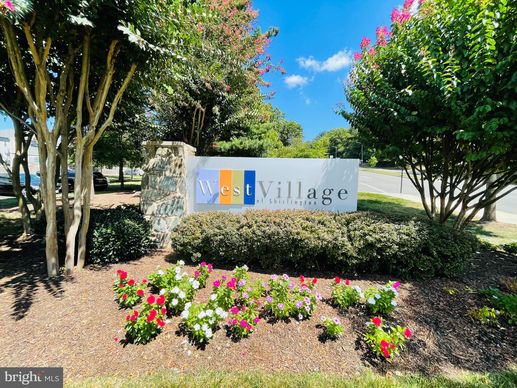 WEST VILLAGE OF SHIRLINGTON - Residential