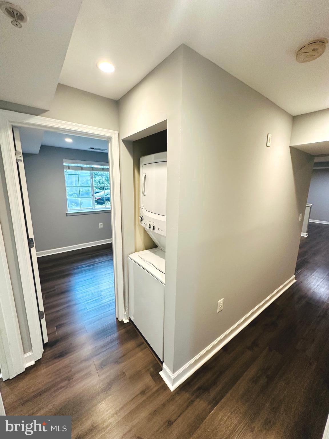 WEST VILLAGE OF SHIRLINGTON - Residential