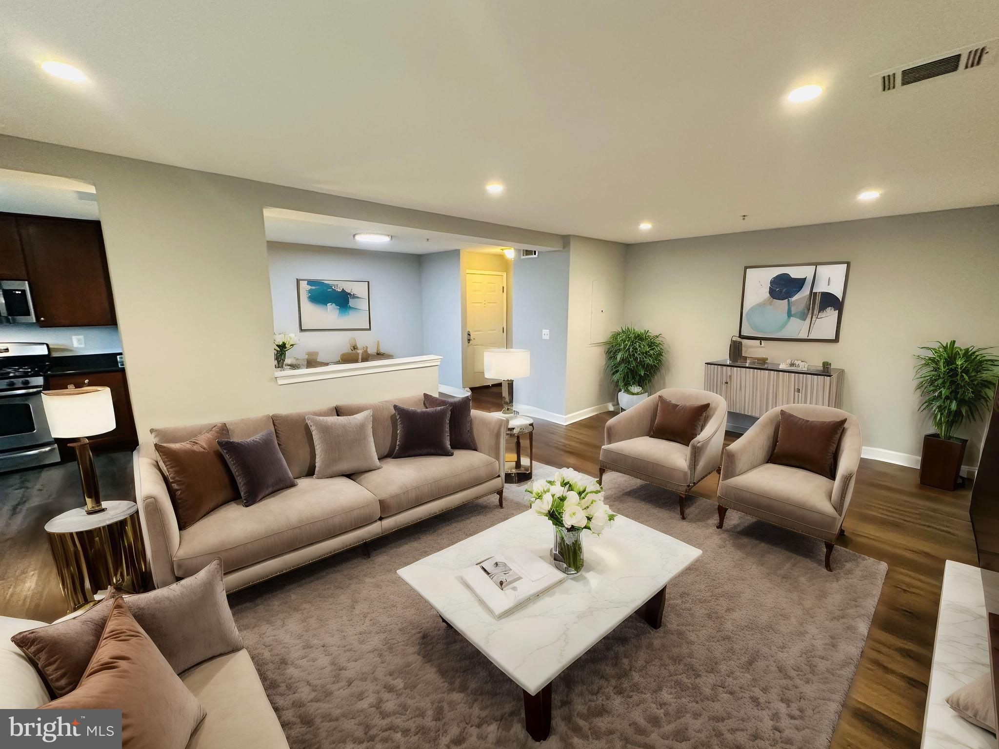 WEST VILLAGE OF SHIRLINGTON - Residential