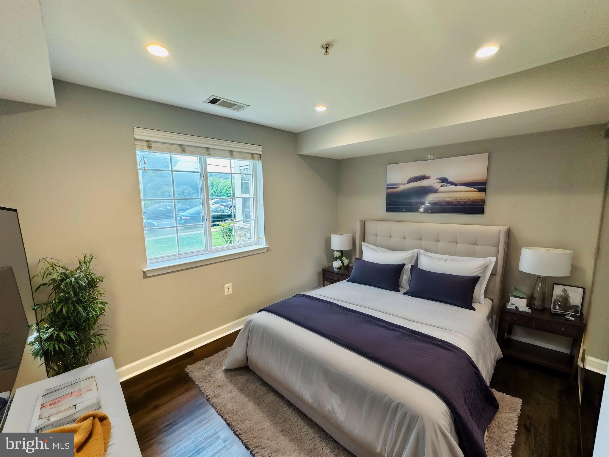 WEST VILLAGE OF SHIRLINGTON - Residential