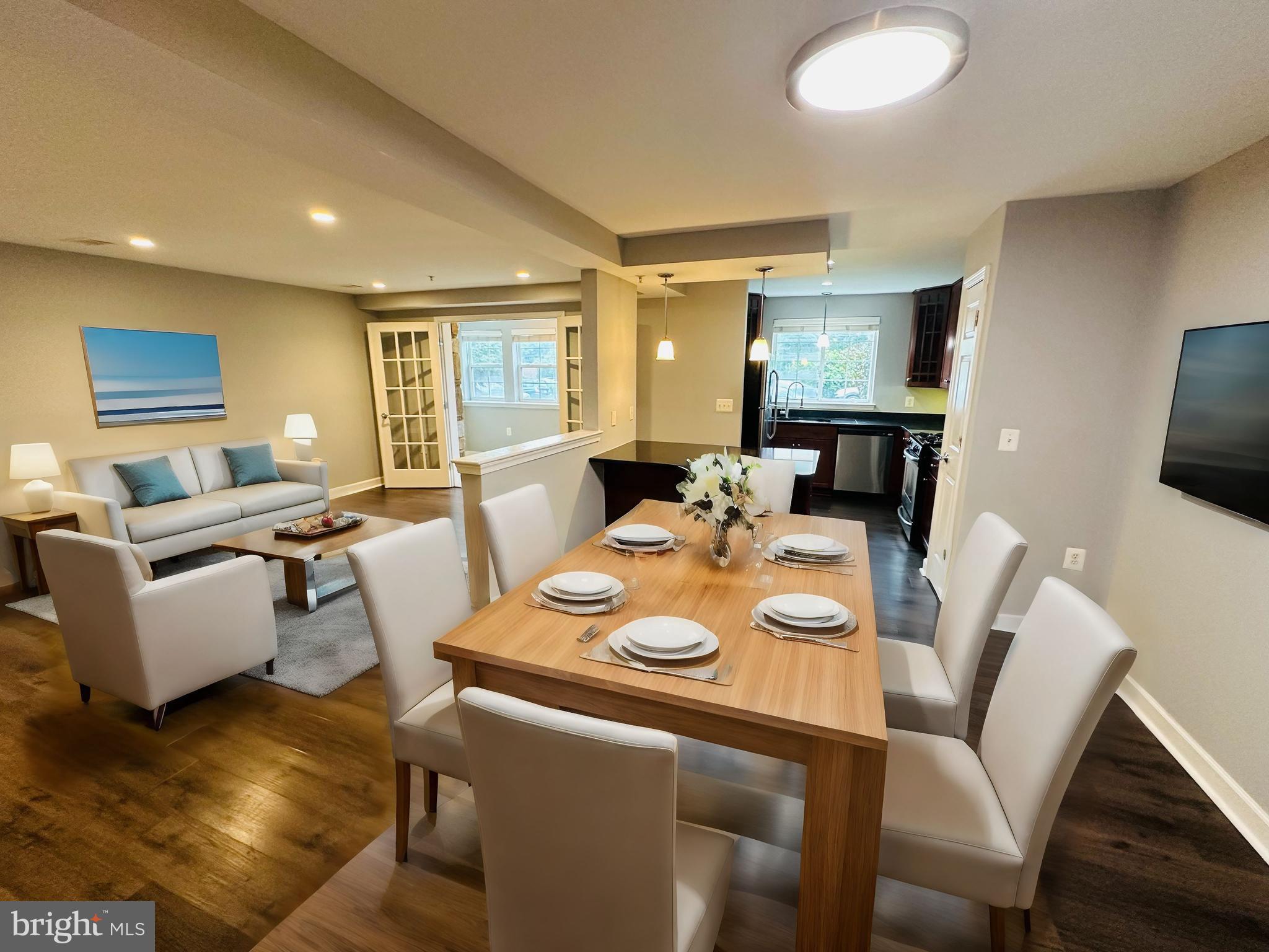 WEST VILLAGE OF SHIRLINGTON - Residential