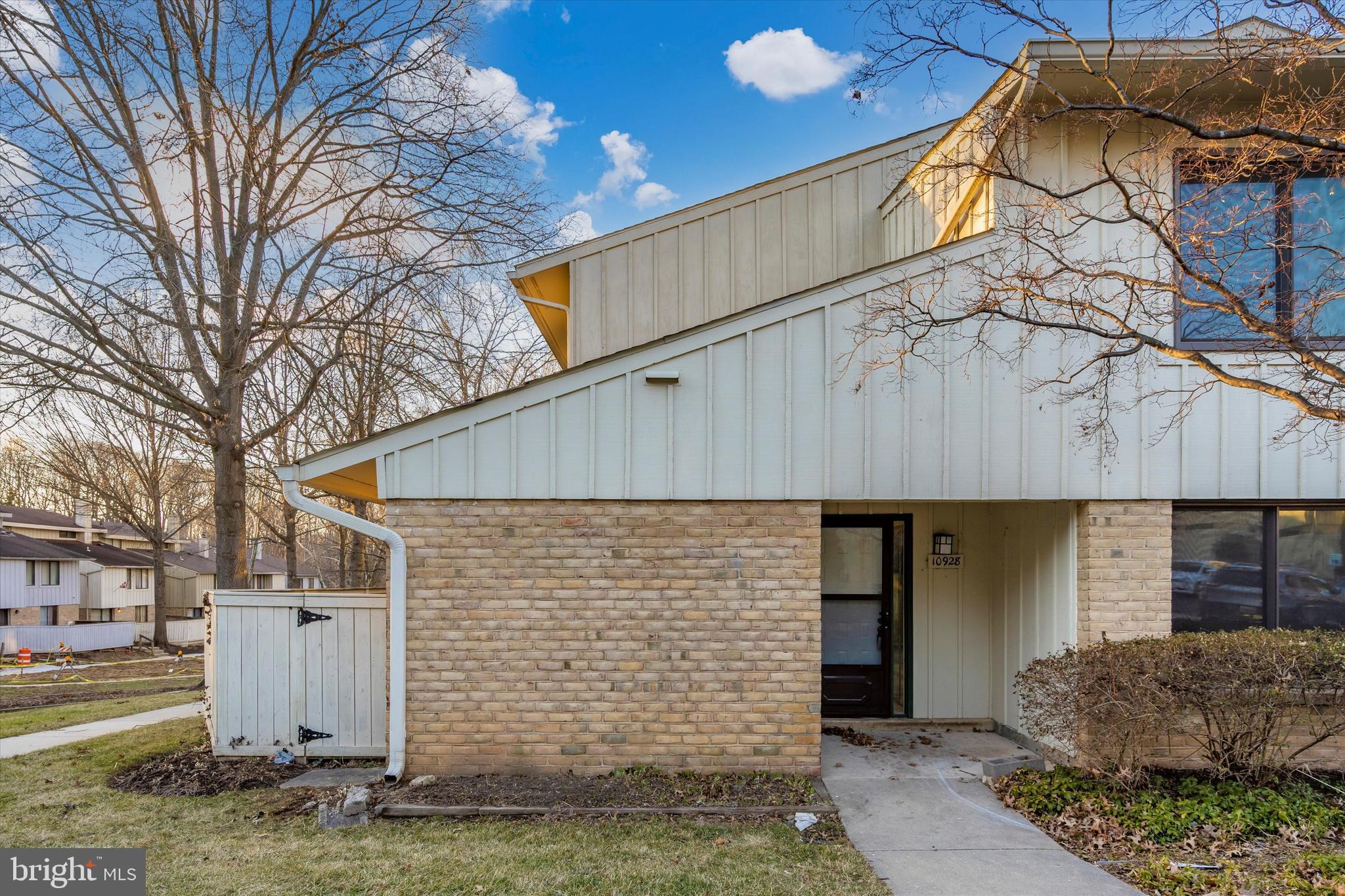 VILLAGE OF CLARYS FOREST - Residential