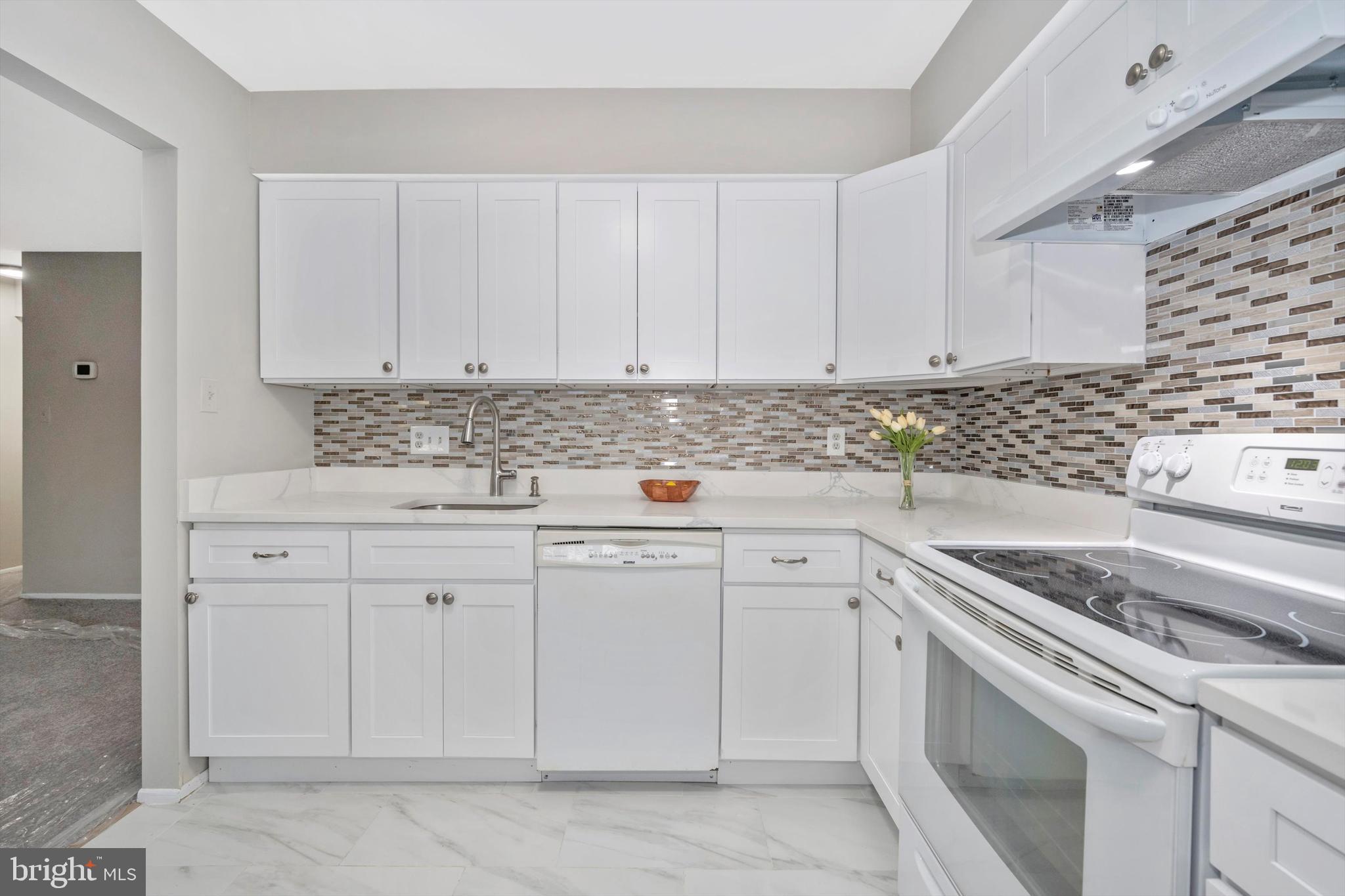 VILLAGE OF CLARYS FOREST - Residential