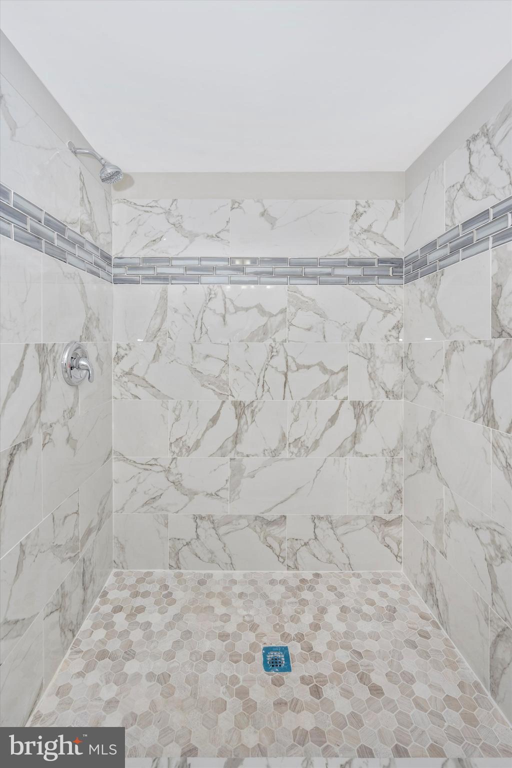 VILLAGE OF CLARYS FOREST - Residential