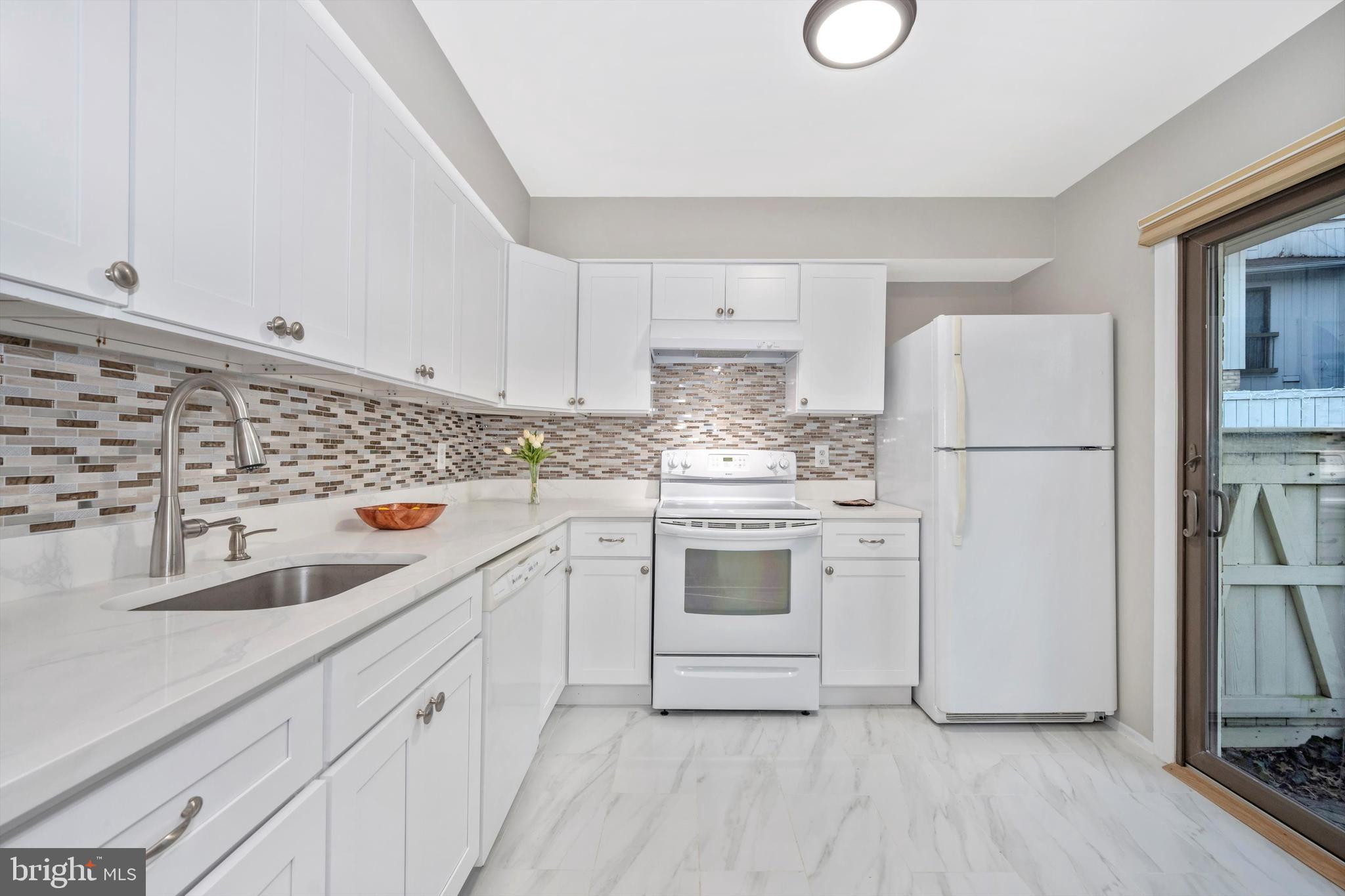 VILLAGE OF CLARYS FOREST - Residential