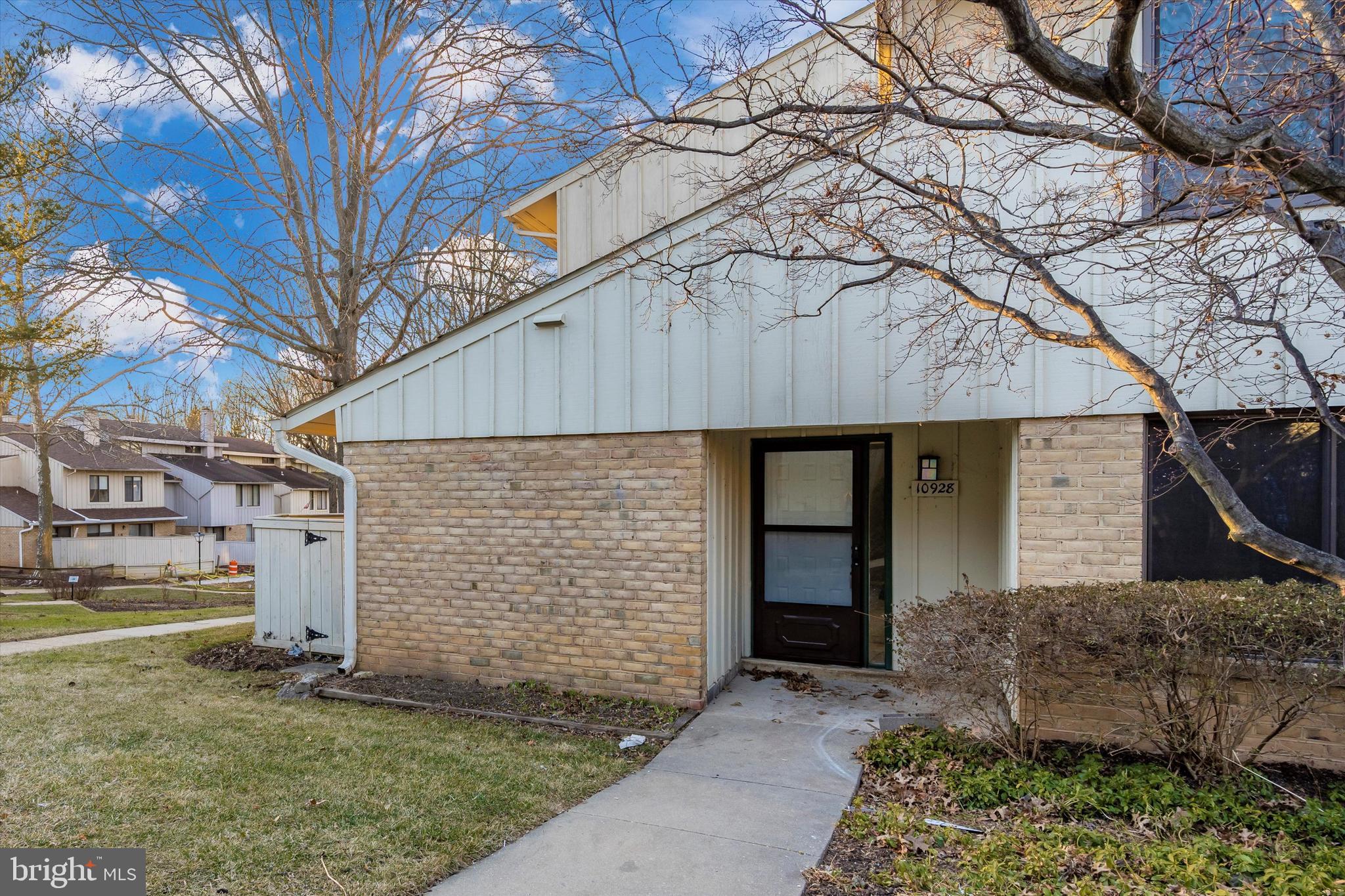 VILLAGE OF CLARYS FOREST - Residential