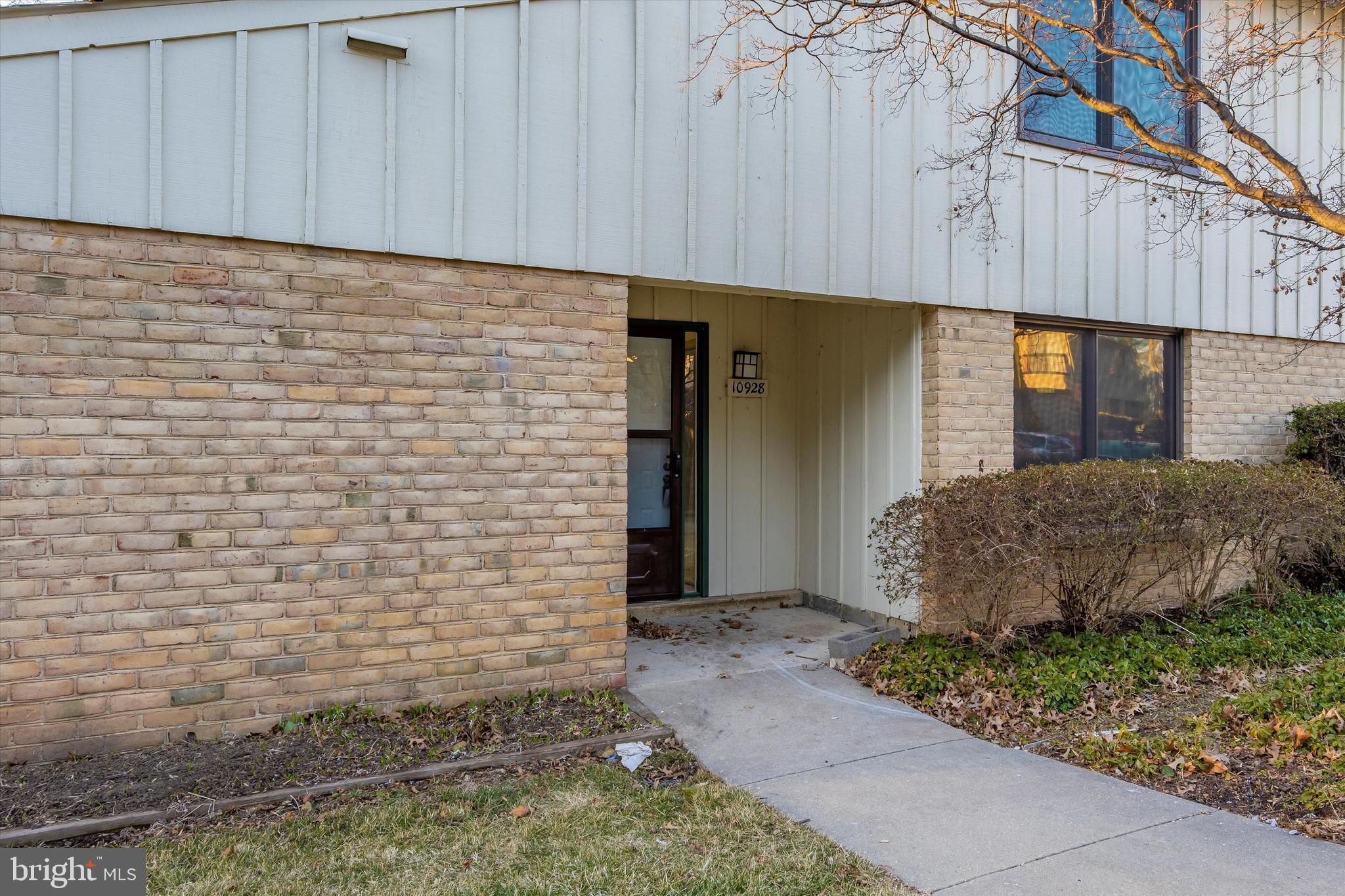 VILLAGE OF CLARYS FOREST - Residential