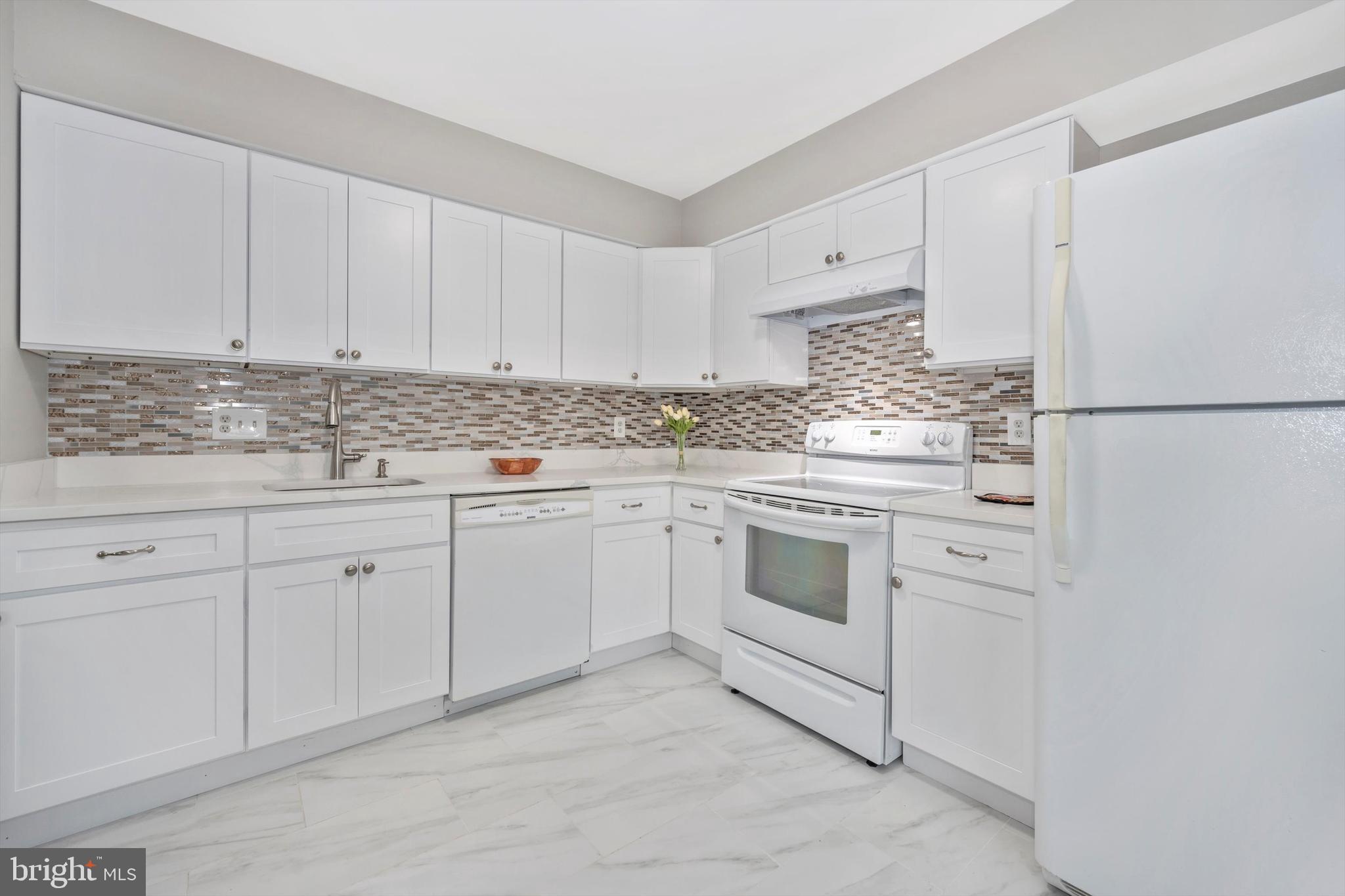 VILLAGE OF CLARYS FOREST - Residential