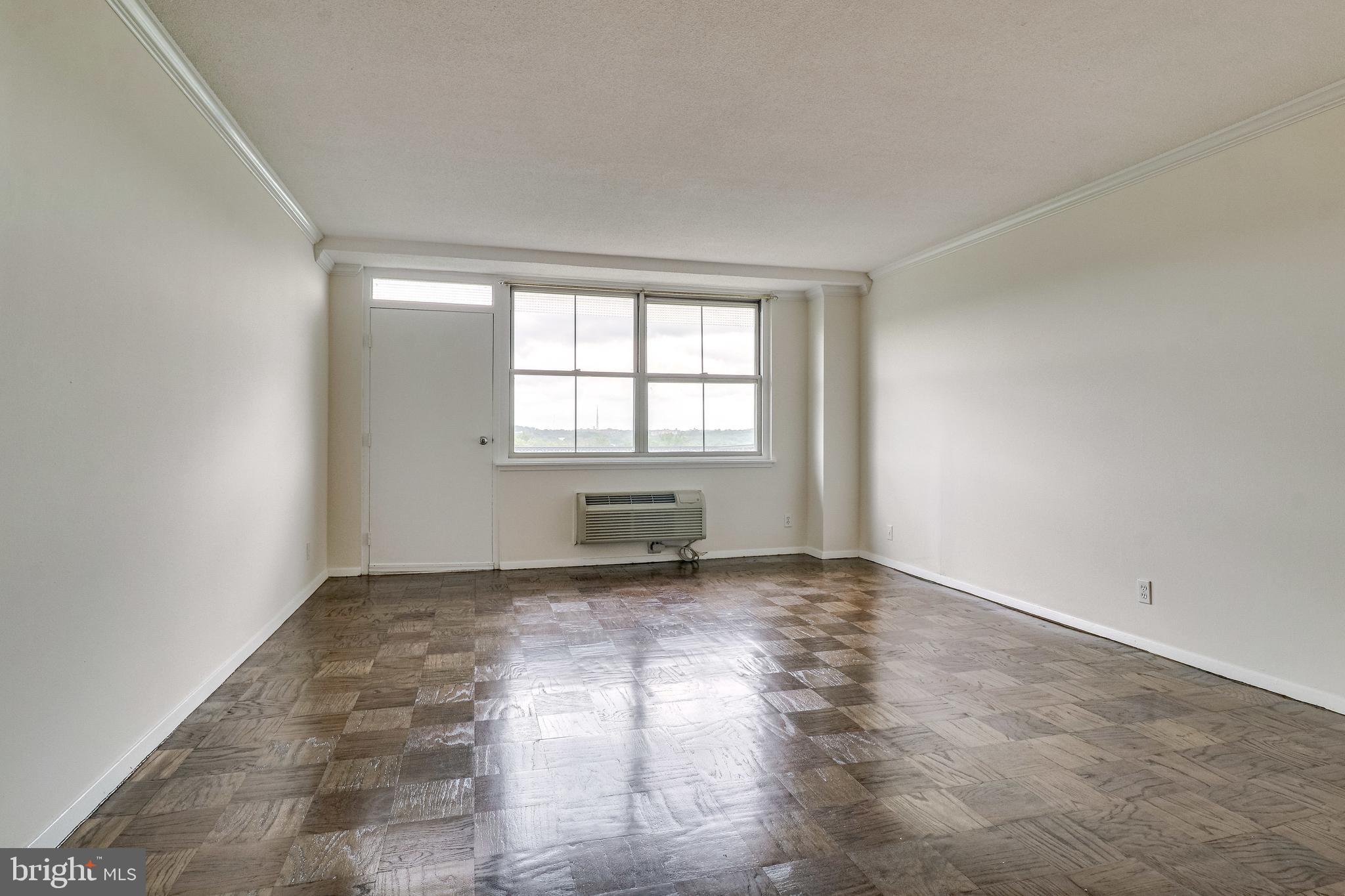 2030 N ADAMS STREET 1403