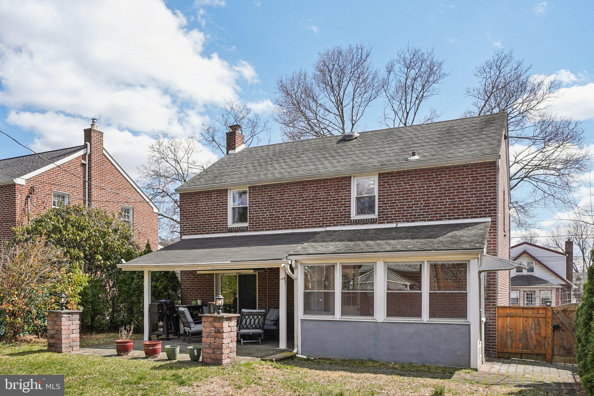 LYNNWOOD - Residential