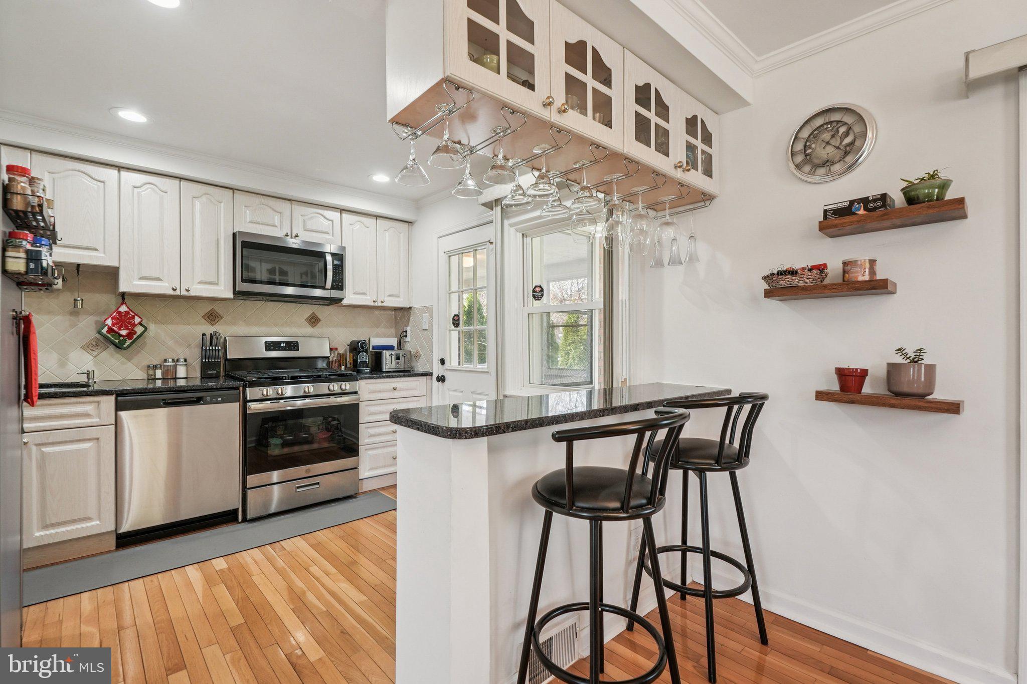 LYNNWOOD - Residential