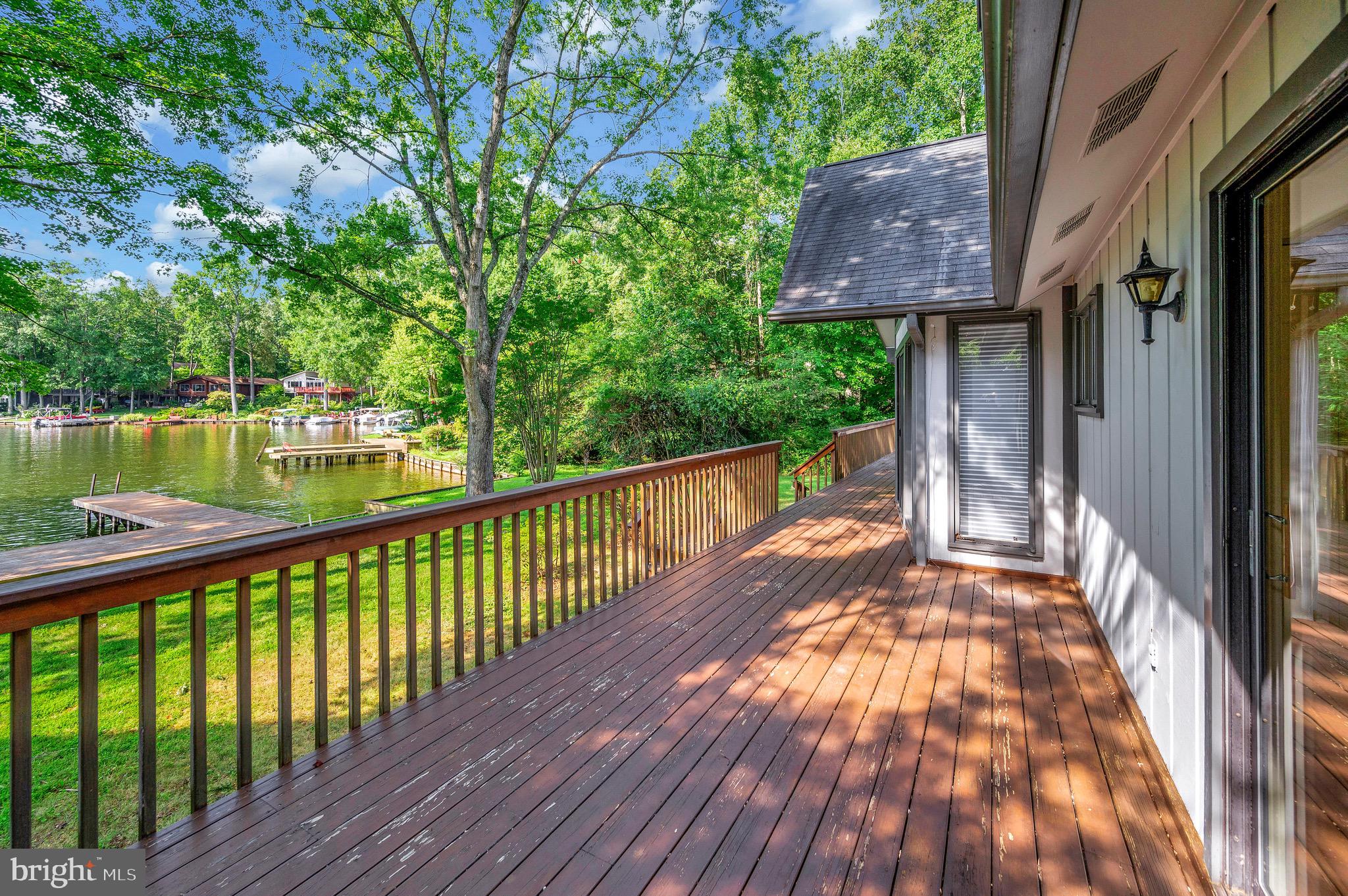 LAKE OF THE WOODS - Residential