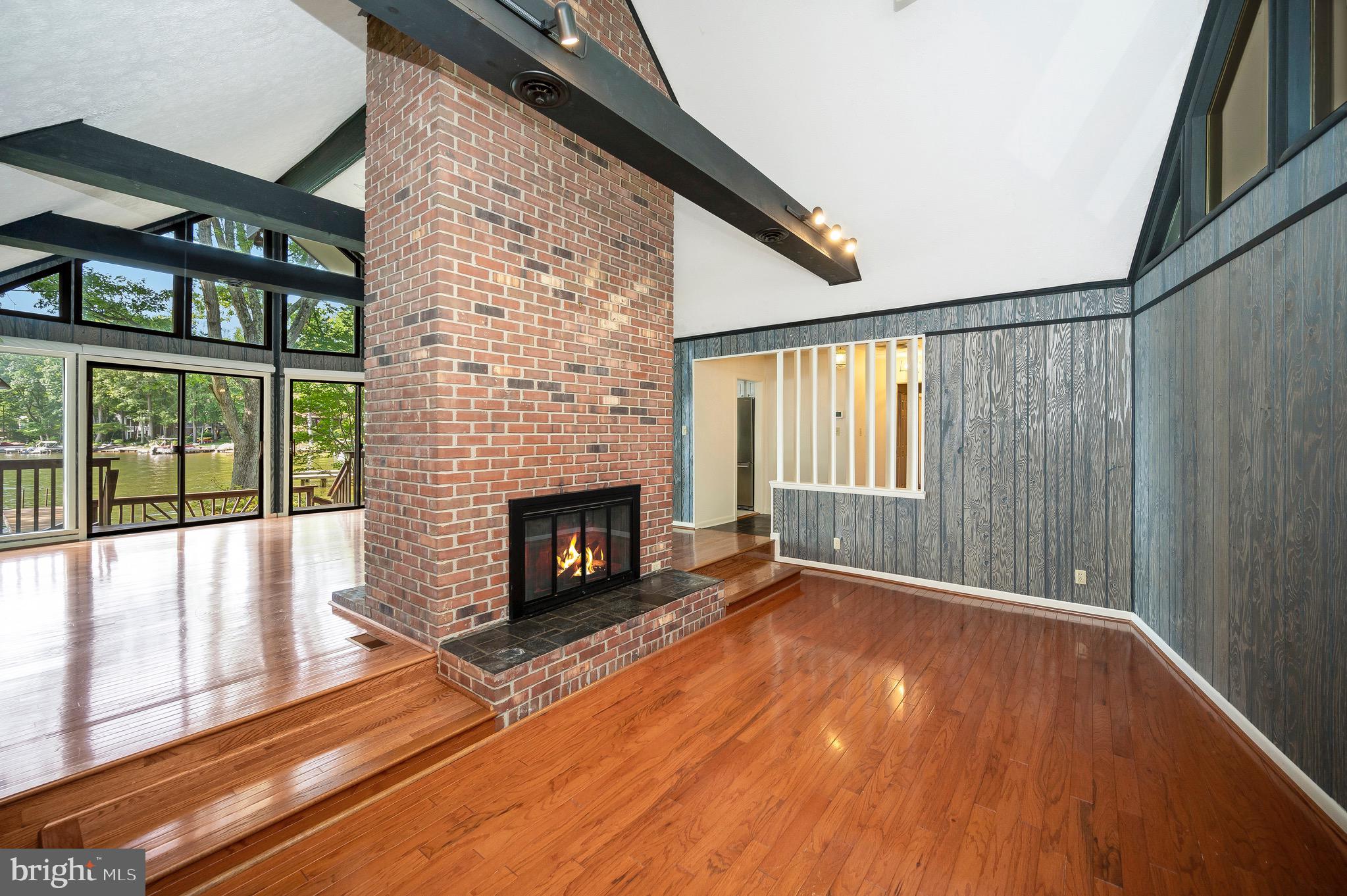 LAKE OF THE WOODS - Residential