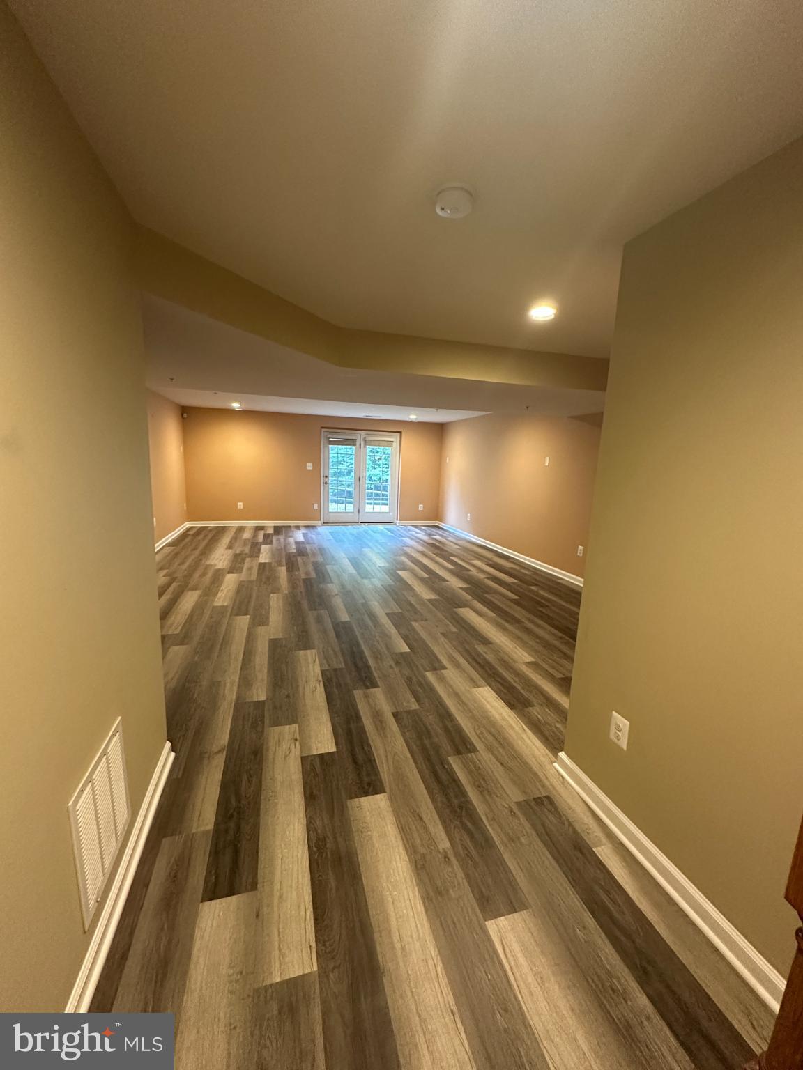 CLARKSBURG VILLAGE - Residential Lease