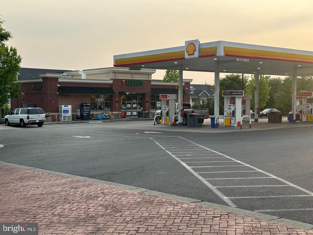 CLARKSBURG VILLAGE - Residential Lease