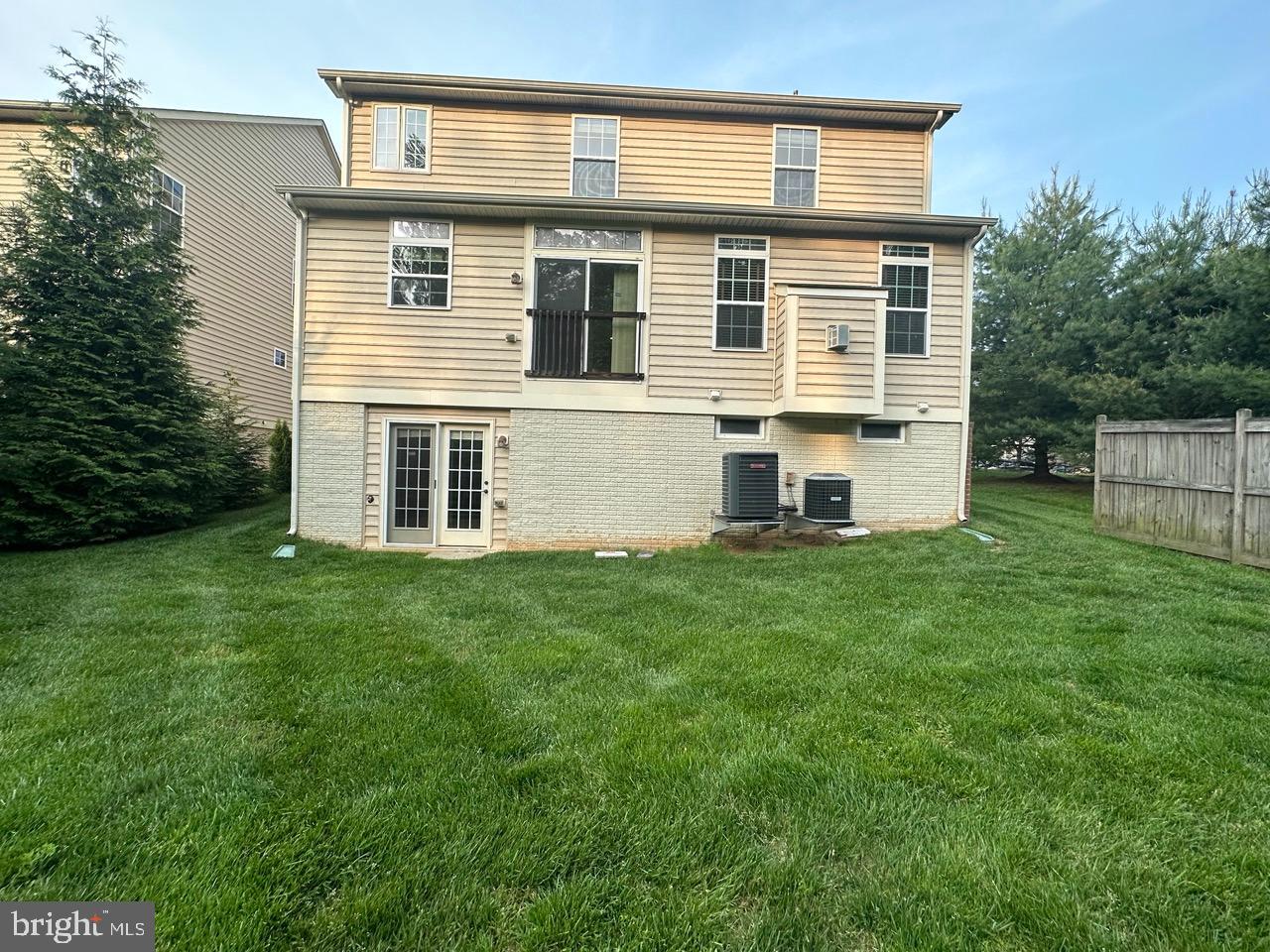 CLARKSBURG VILLAGE - Residential Lease