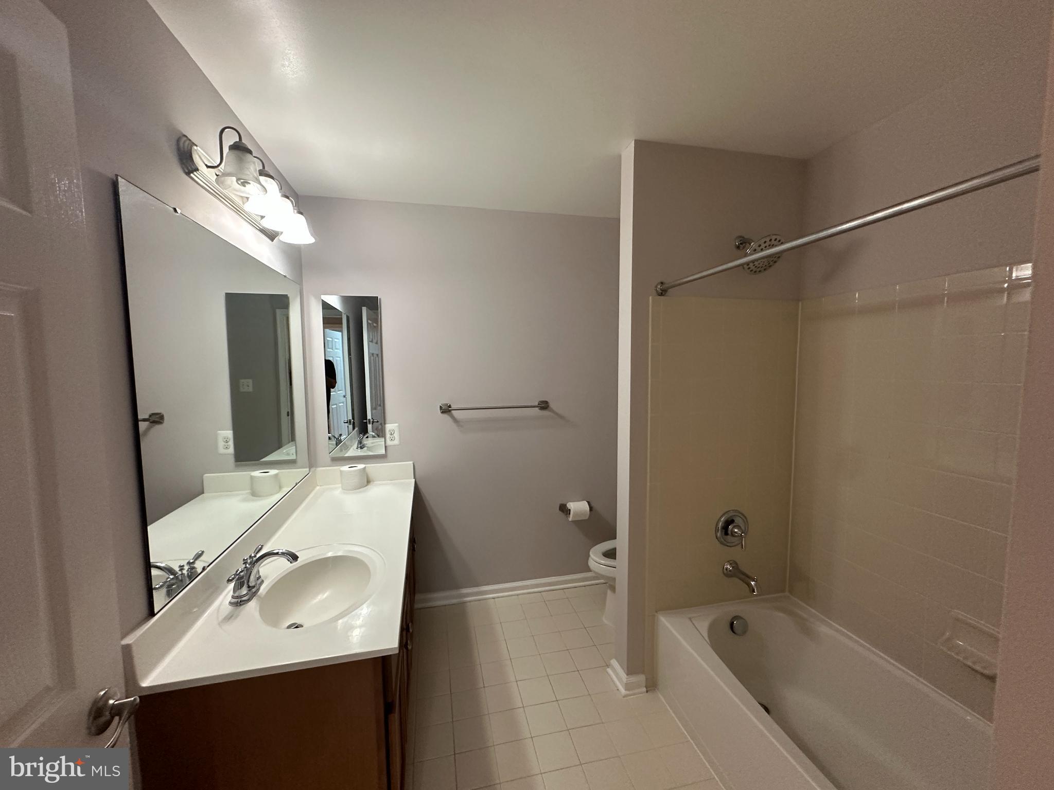 CLARKSBURG VILLAGE - Residential Lease