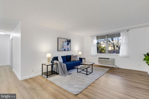 2030 N ADAMS STREET 303 ARLINGTON VA 22201