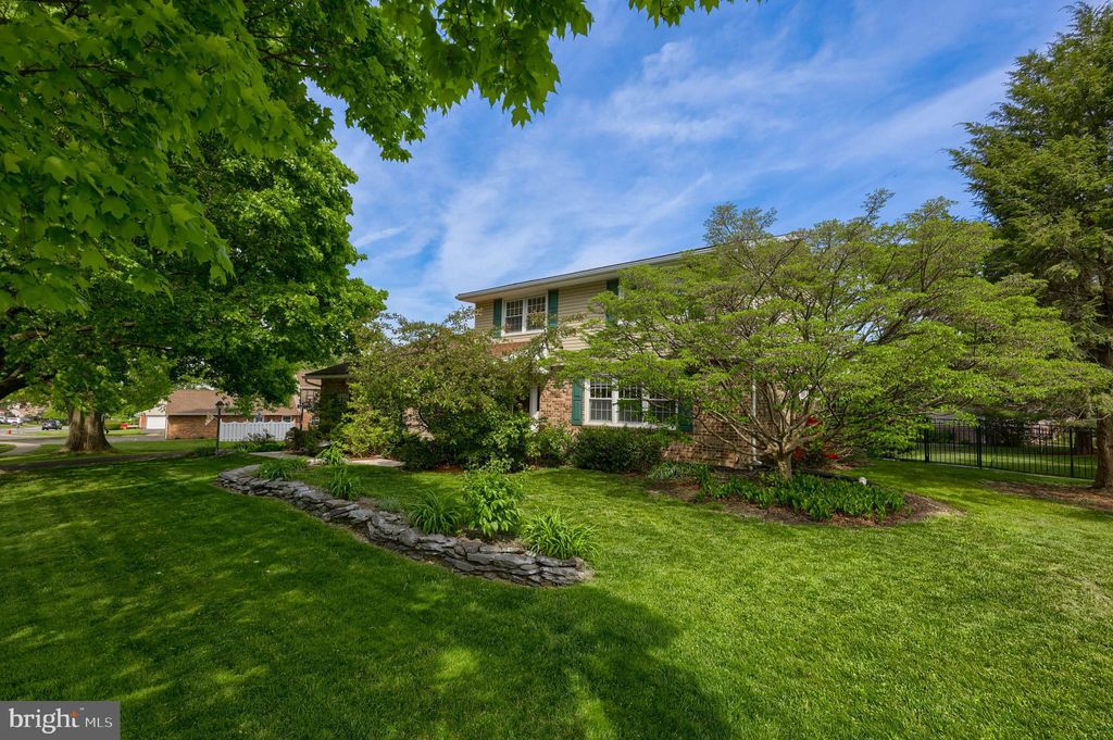 Photo of 465 Revere Road, Lancaster, PA 17601 (MLS # PALA2050608)