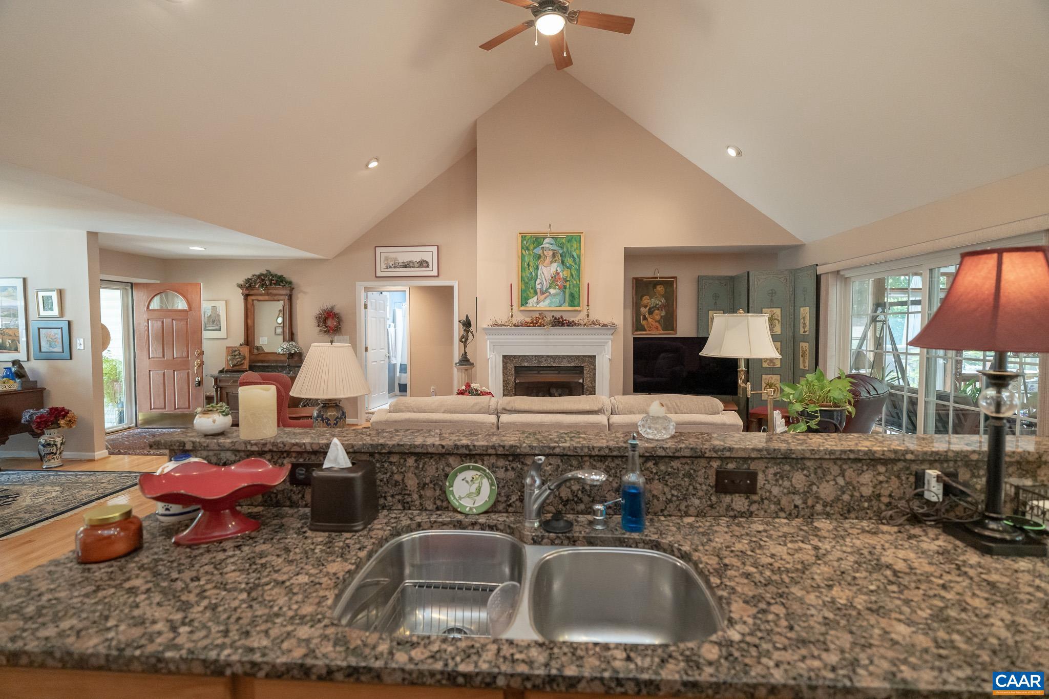 LAKE MONTICELLO - Residential