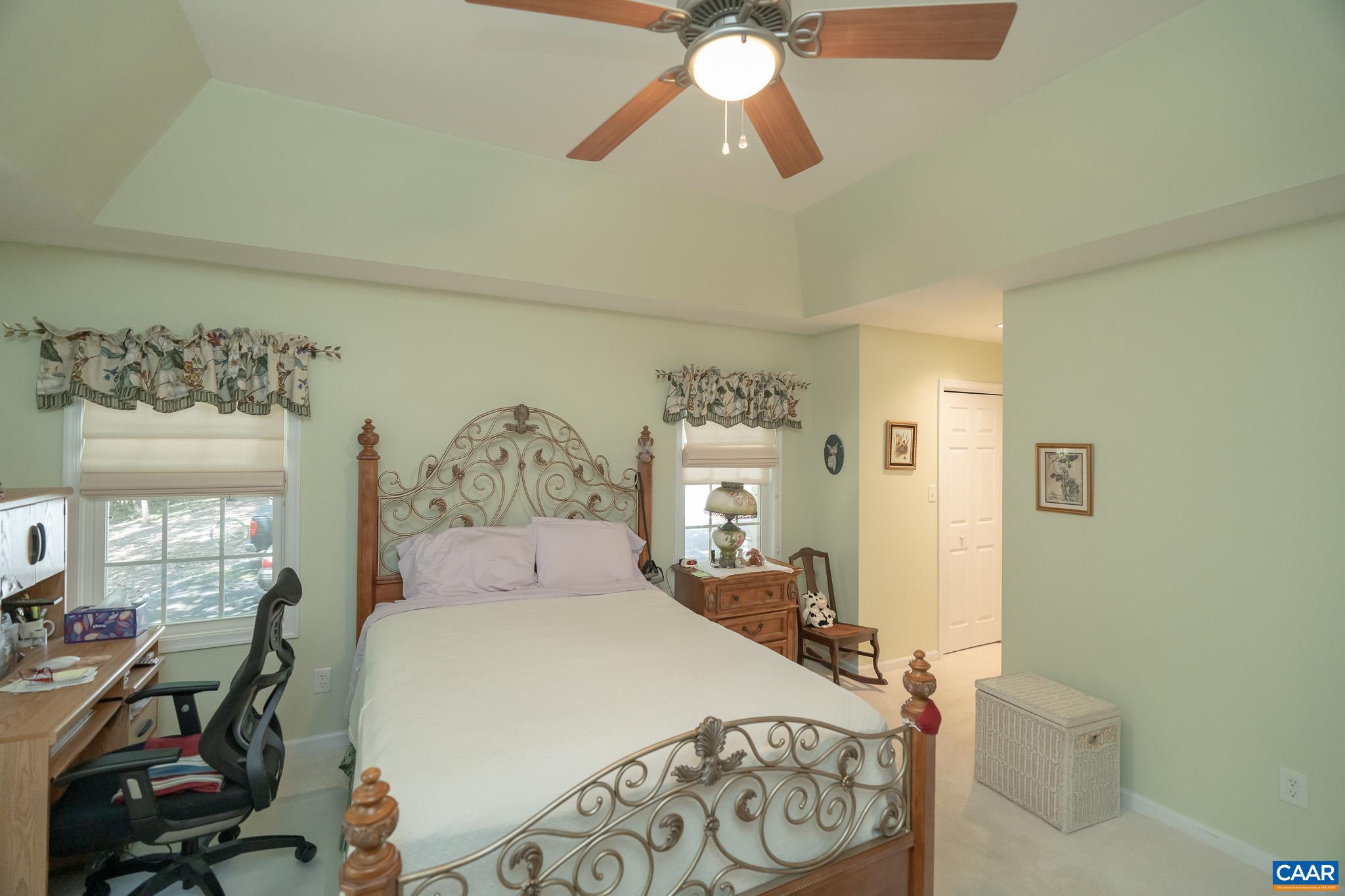 LAKE MONTICELLO - Residential