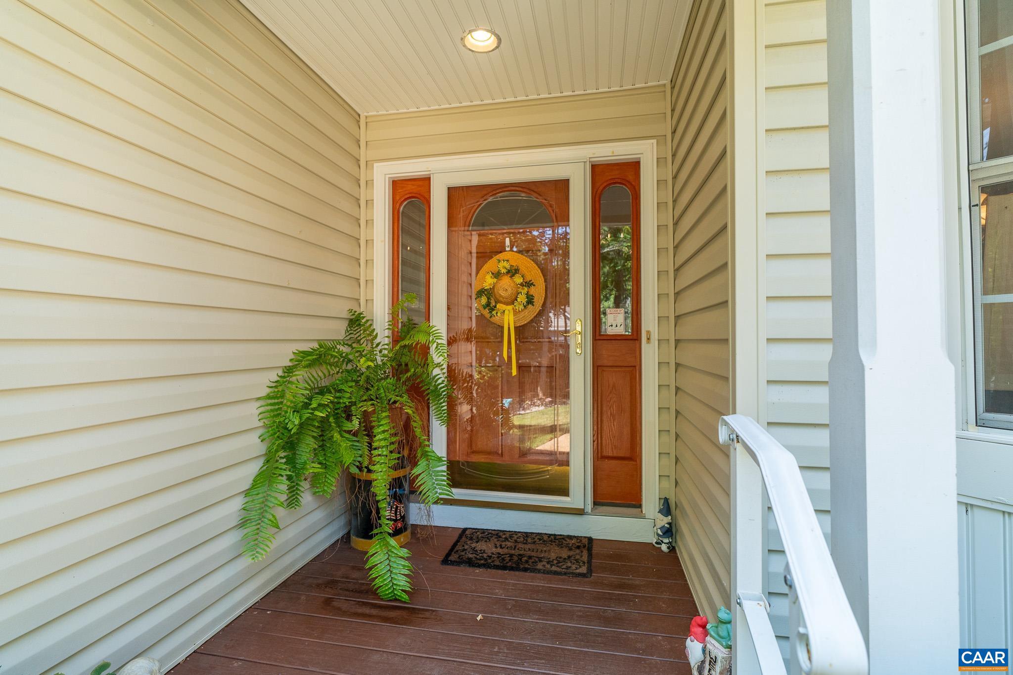 LAKE MONTICELLO - Residential