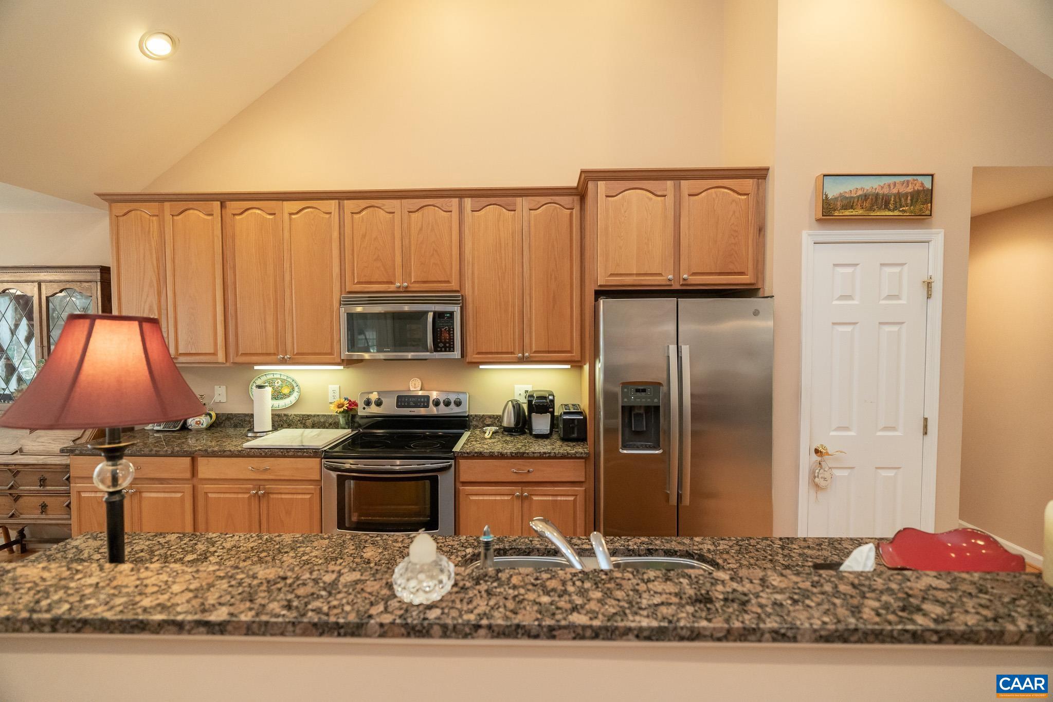 LAKE MONTICELLO - Residential