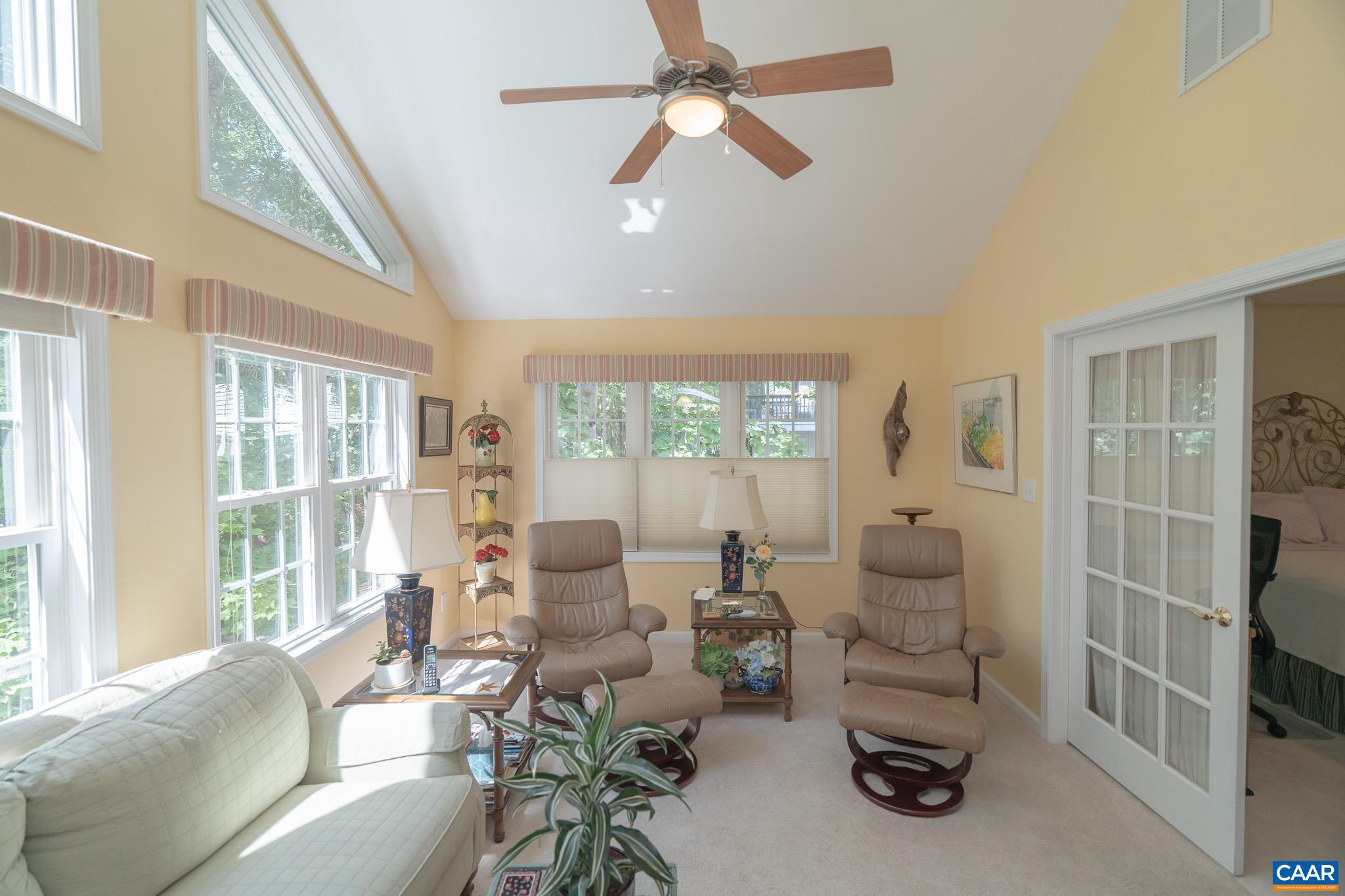 LAKE MONTICELLO - Residential