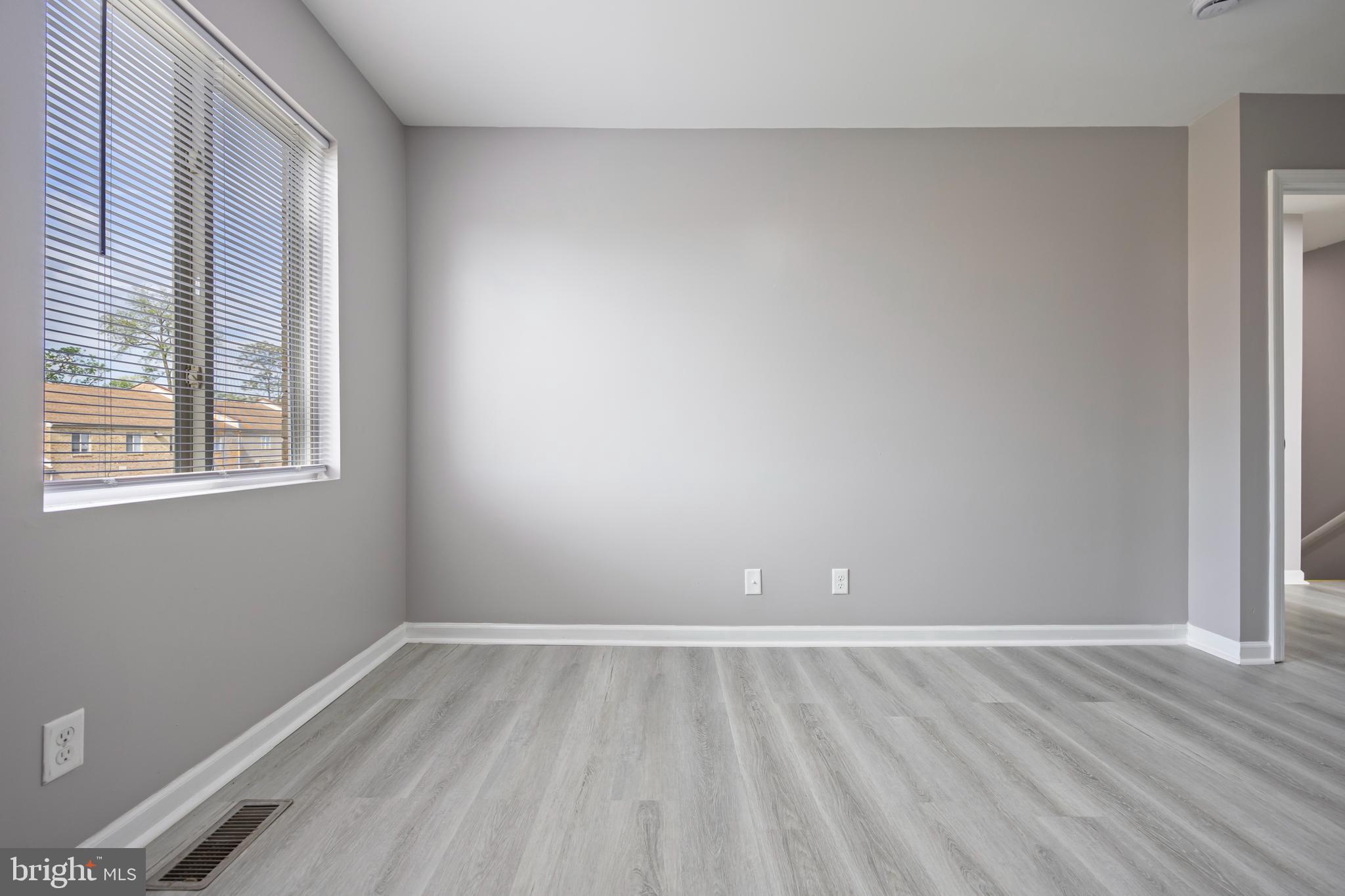 GARWYN OAKS - Residential Lease