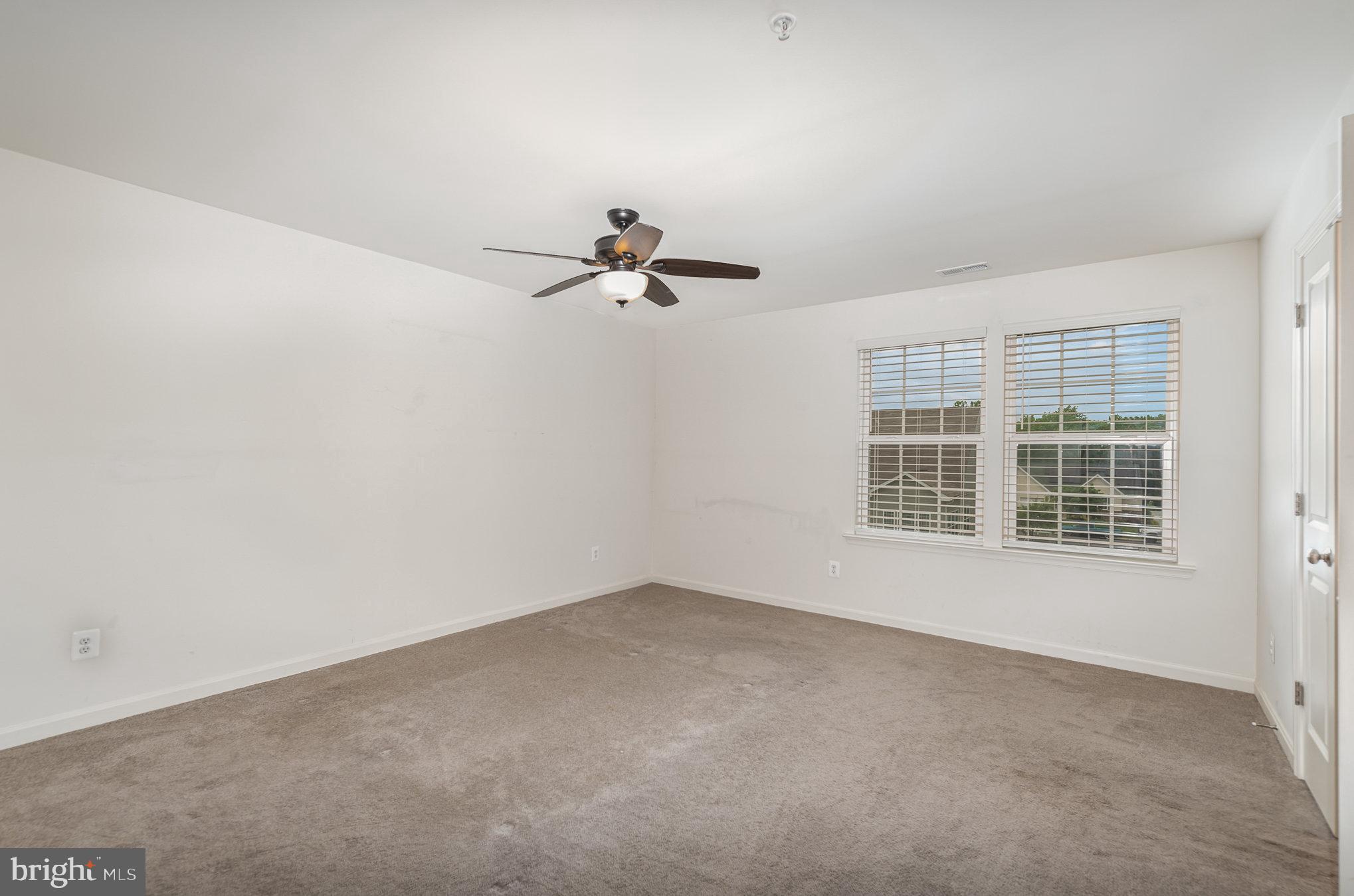 SOUTH STREAM - Residential