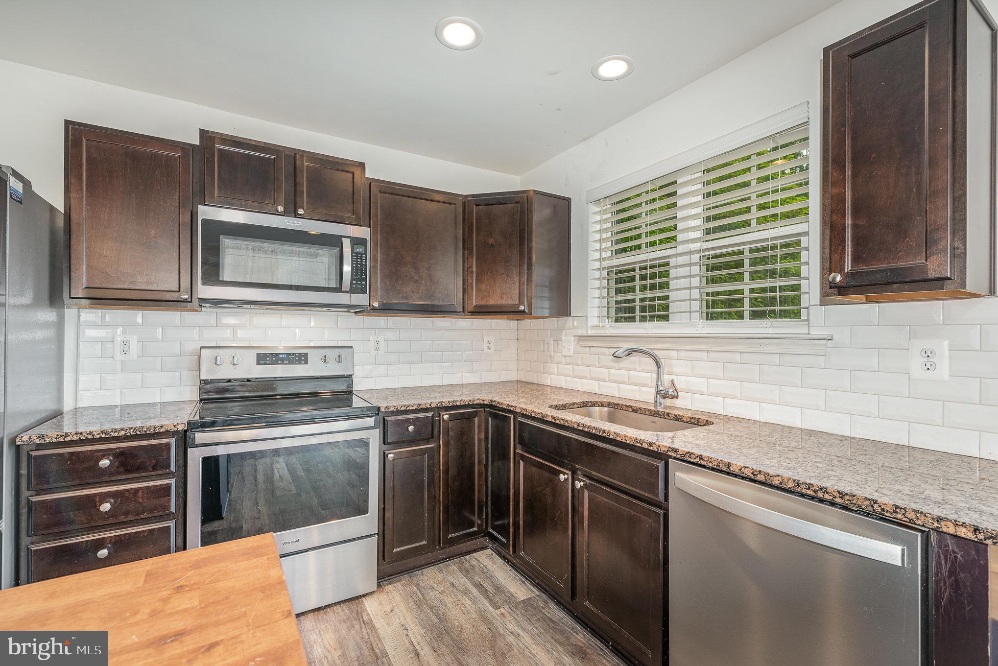 SOUTH STREAM - Residential