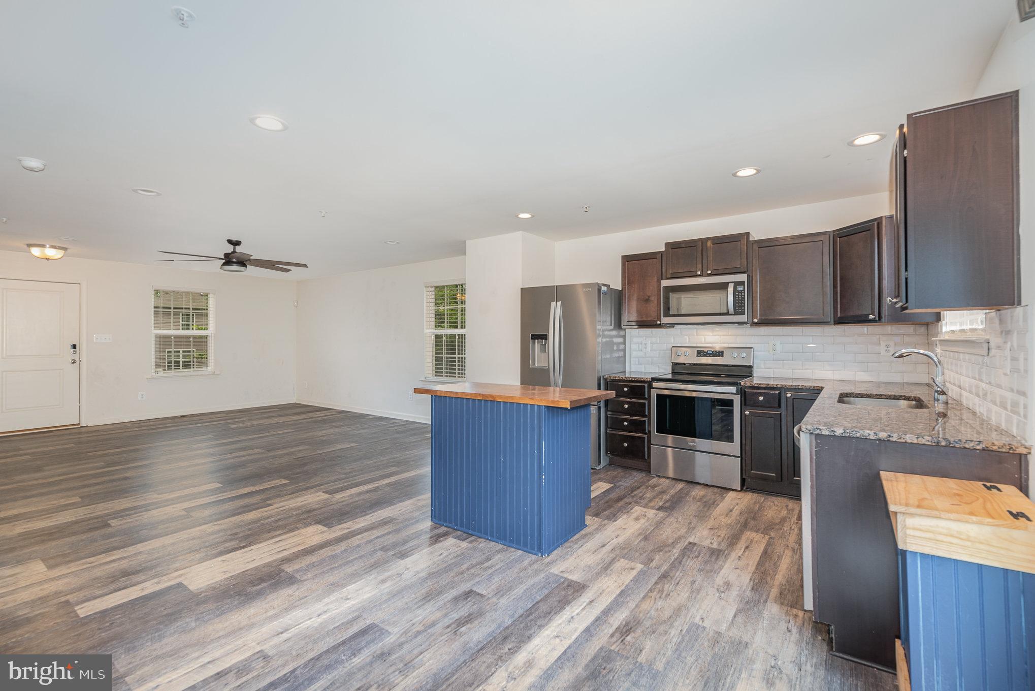 SOUTH STREAM - Residential