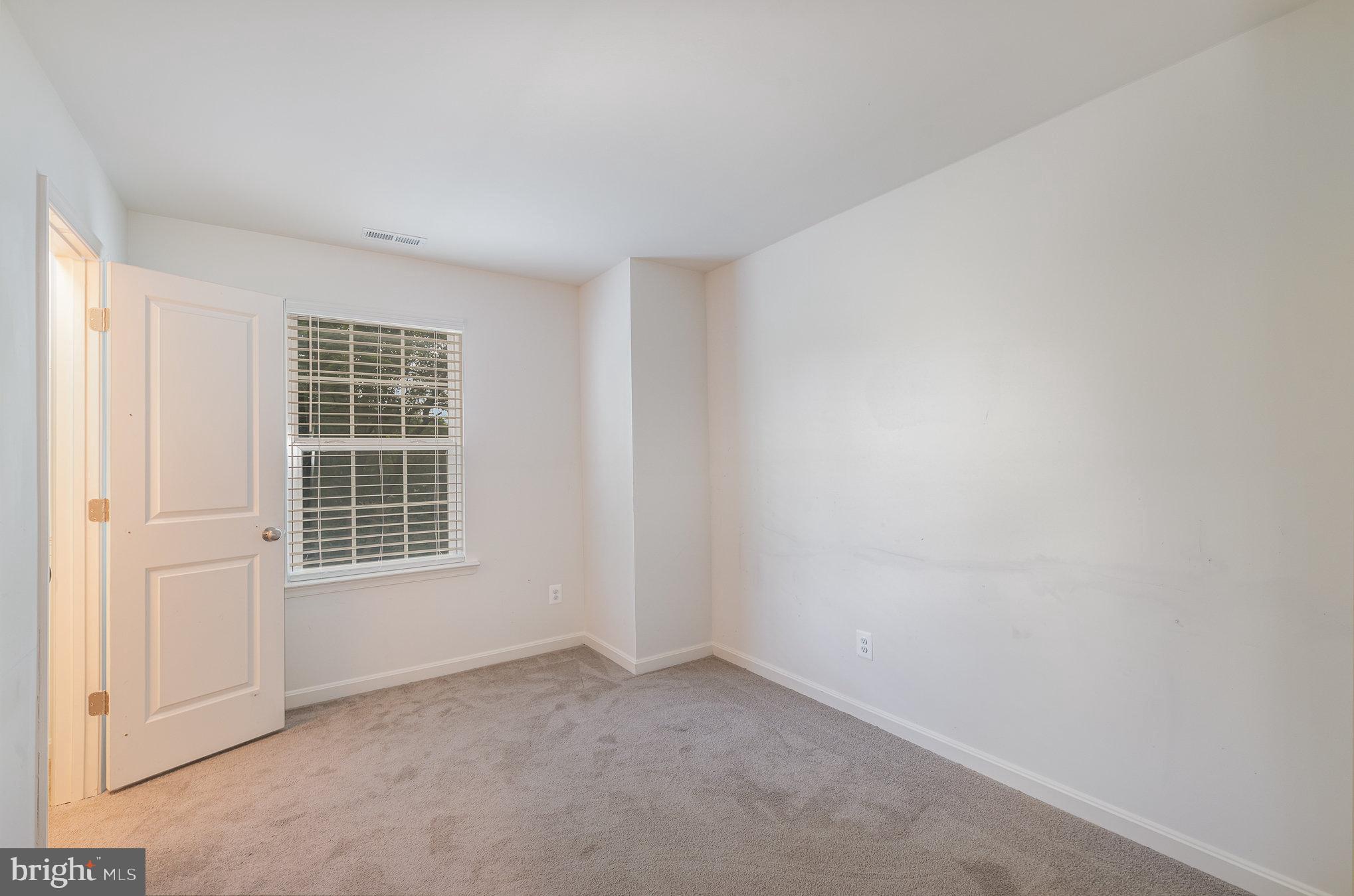 SOUTH STREAM - Residential