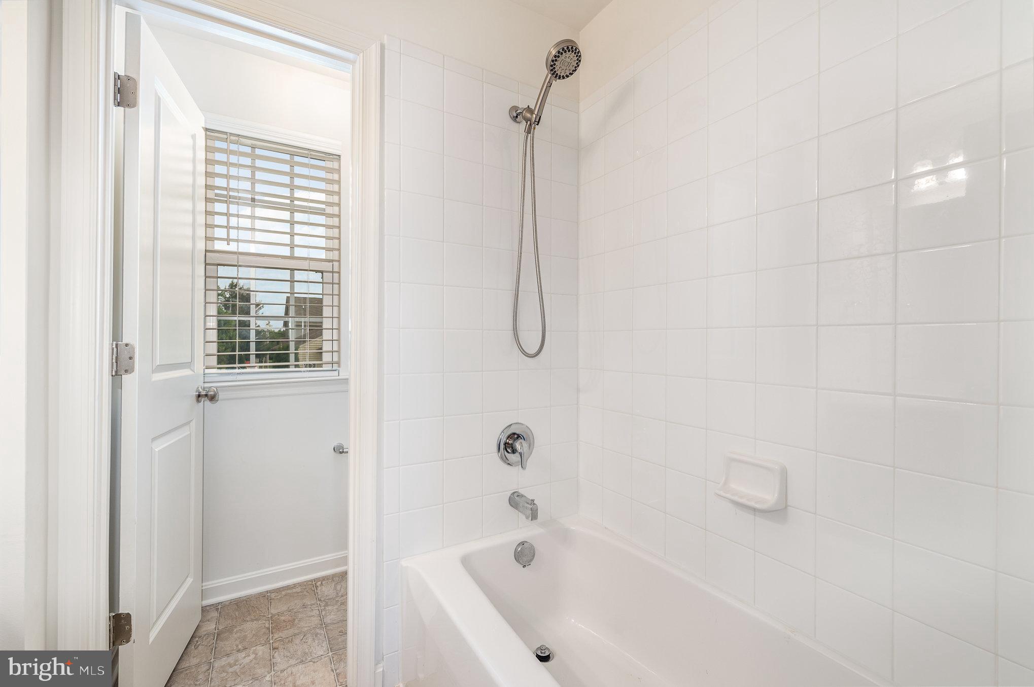 SOUTH STREAM - Residential