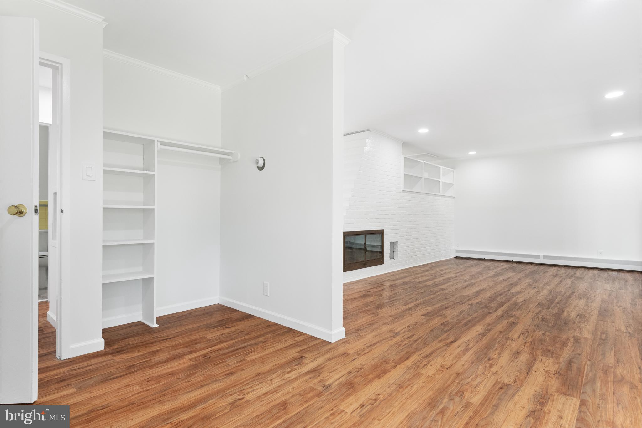 FERRY FARMS - Residential Lease