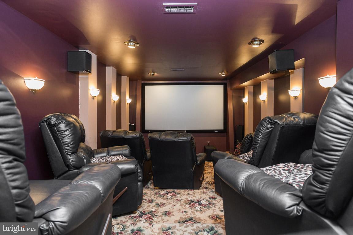 OFFUTT RIDGE - Residential