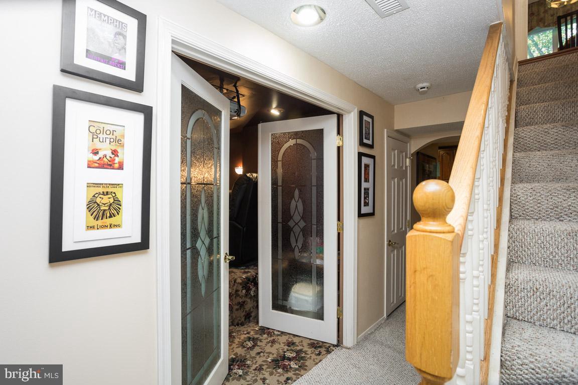 OFFUTT RIDGE - Residential