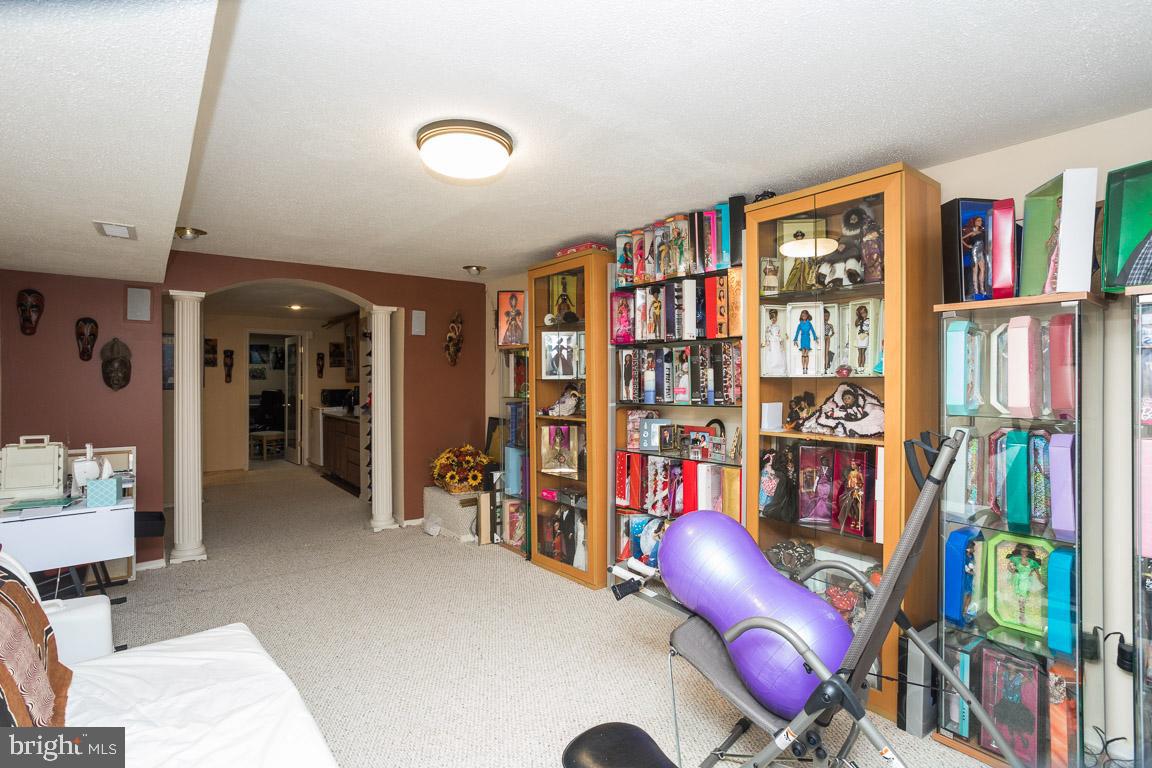 OFFUTT RIDGE - Residential