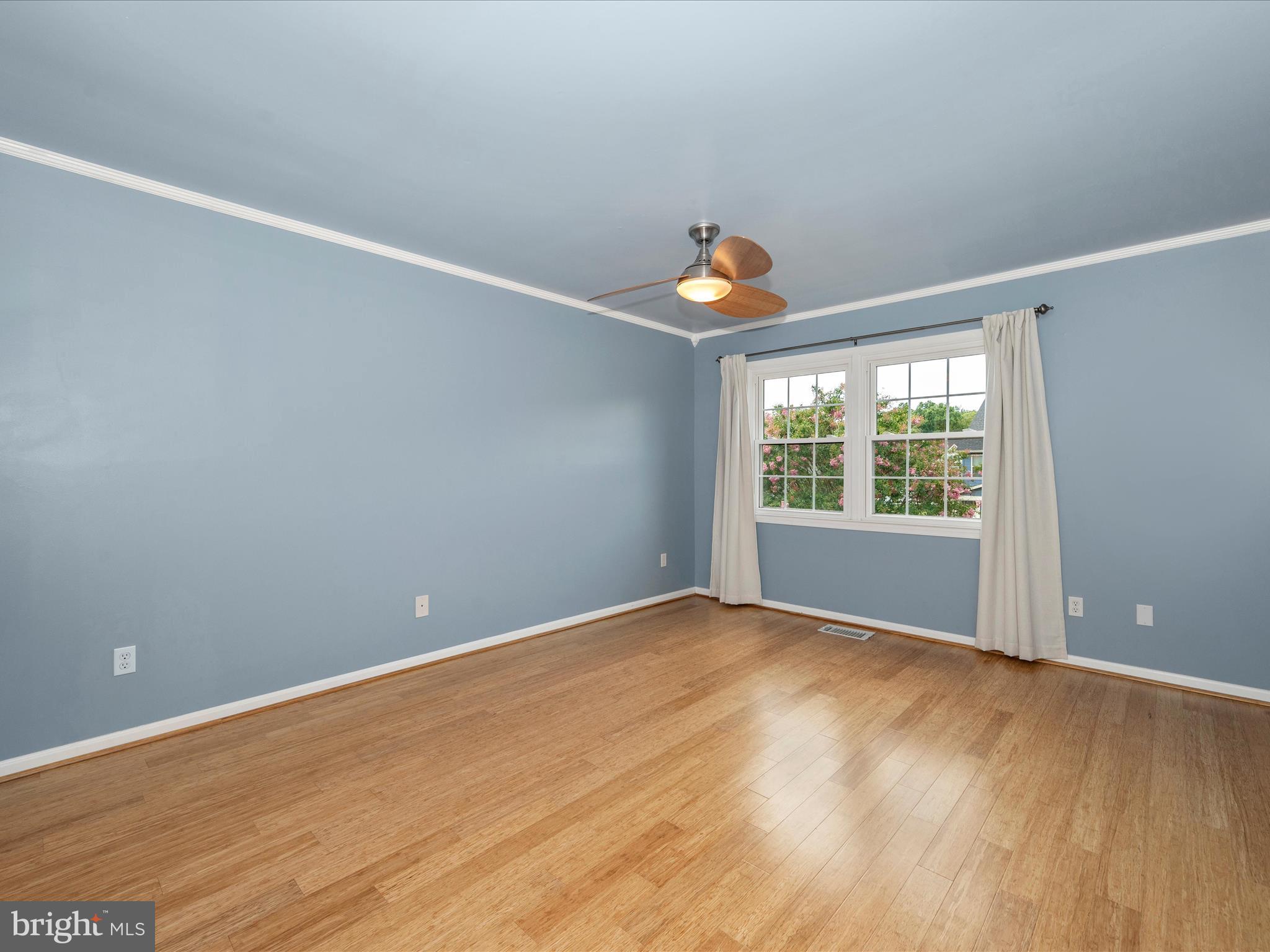 FAIRWAY ISLAND - Residential