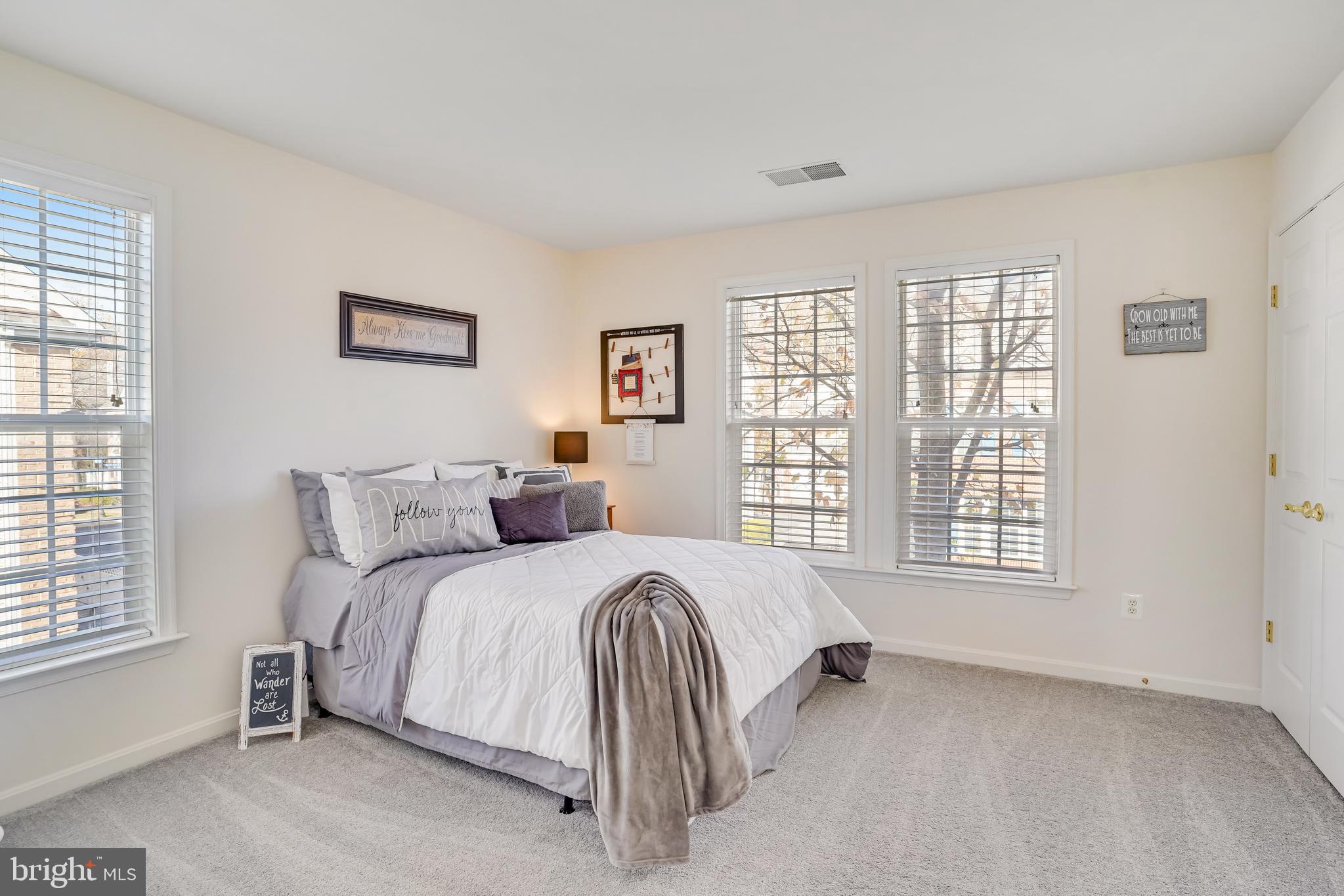 INLET COVE - Residential