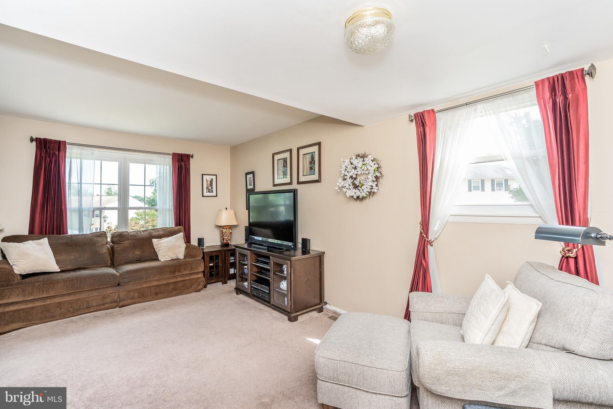 ARUNDEL HILLS - Residential