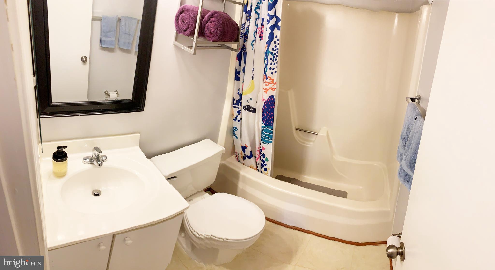 CLEMENS CROSSING - Residential