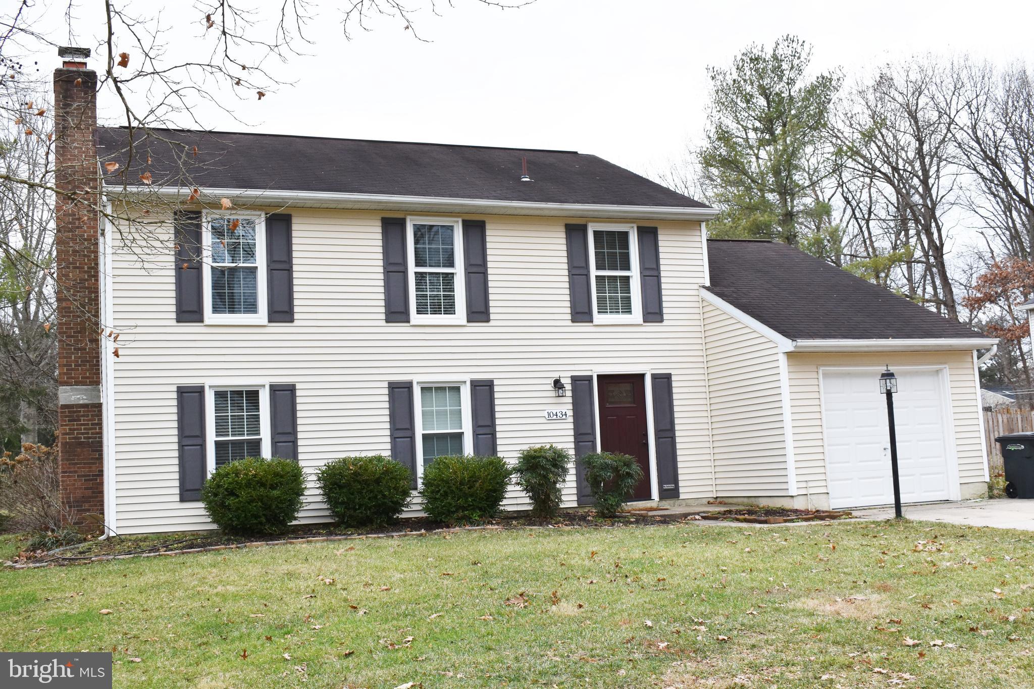 CLEMENS CROSSING - Residential