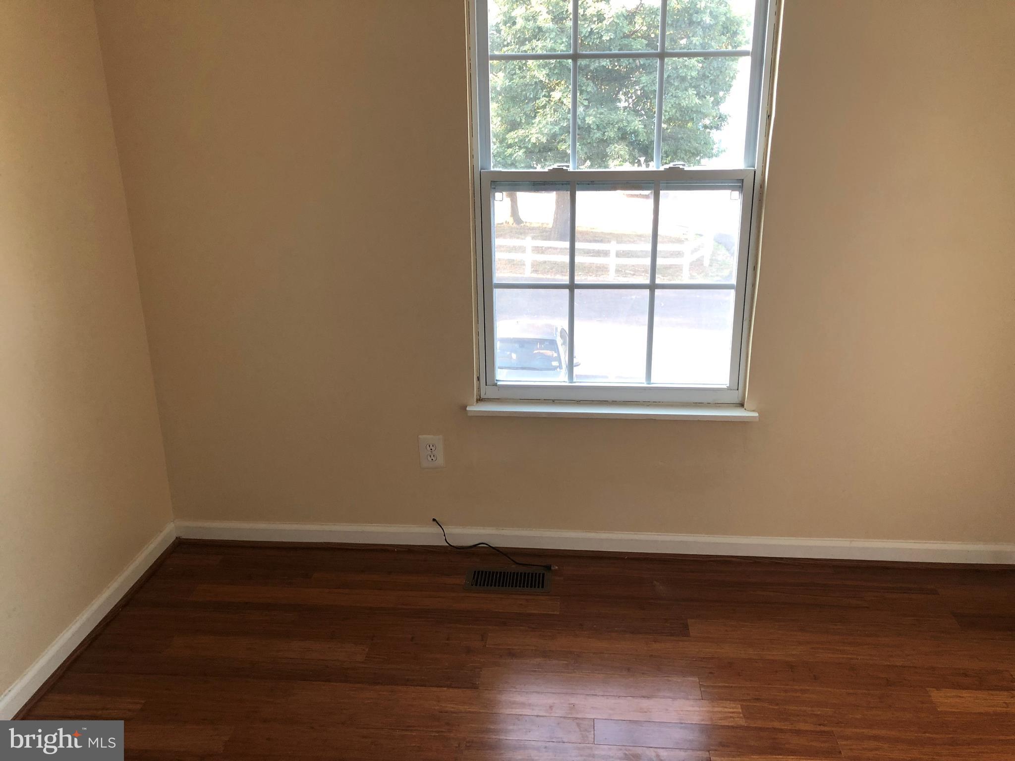 MATTAWOMAN WOODS IND HEAD - Residential