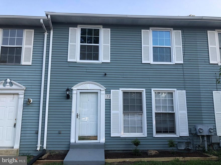 Waterview Townhouse. 3 Bedroom, 2.5 Bath townhouse with lovely water view from two level deck and wooded privacy. Freshly painted throughout all the three levels including exterior and desk. Updated hardwood floors on the main and upper level. New Roof and Kitchen area. Walking distance to picnic tables with barbecue grills, playground, public ramp and dock, kayak rentals.