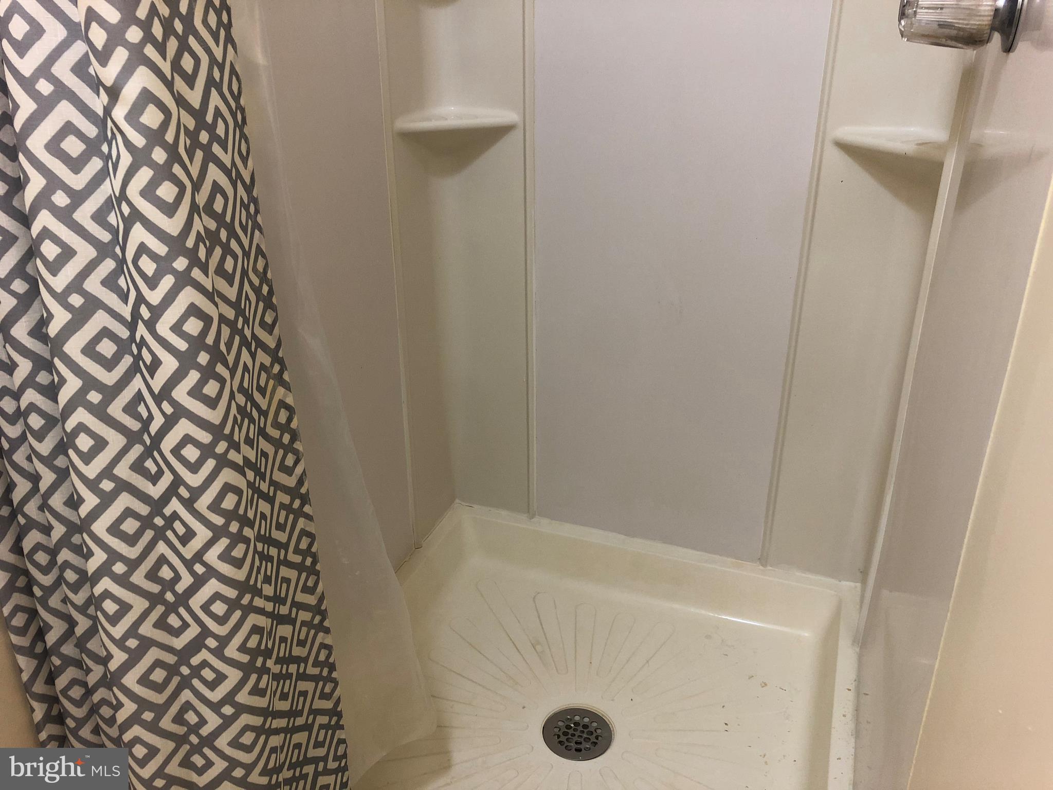 MATTAWOMAN WOODS IND HEAD - Residential