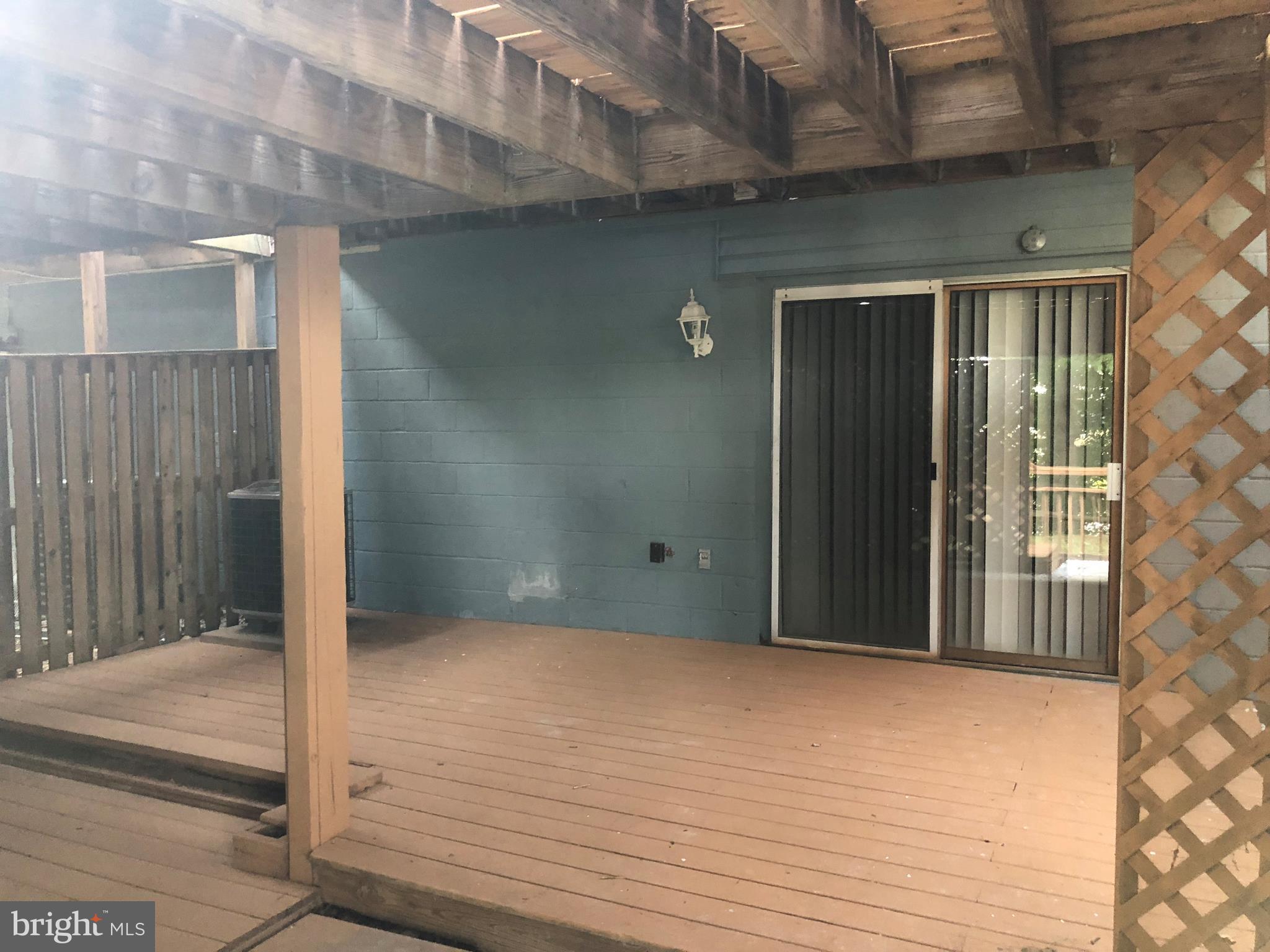 MATTAWOMAN WOODS IND HEAD - Residential