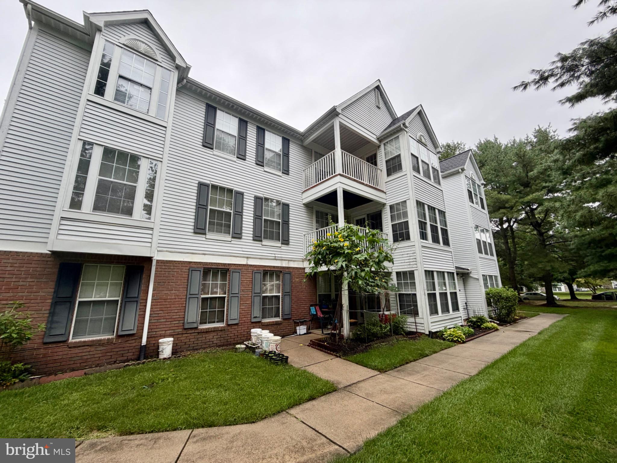 7 KENWOOD DRIVE
